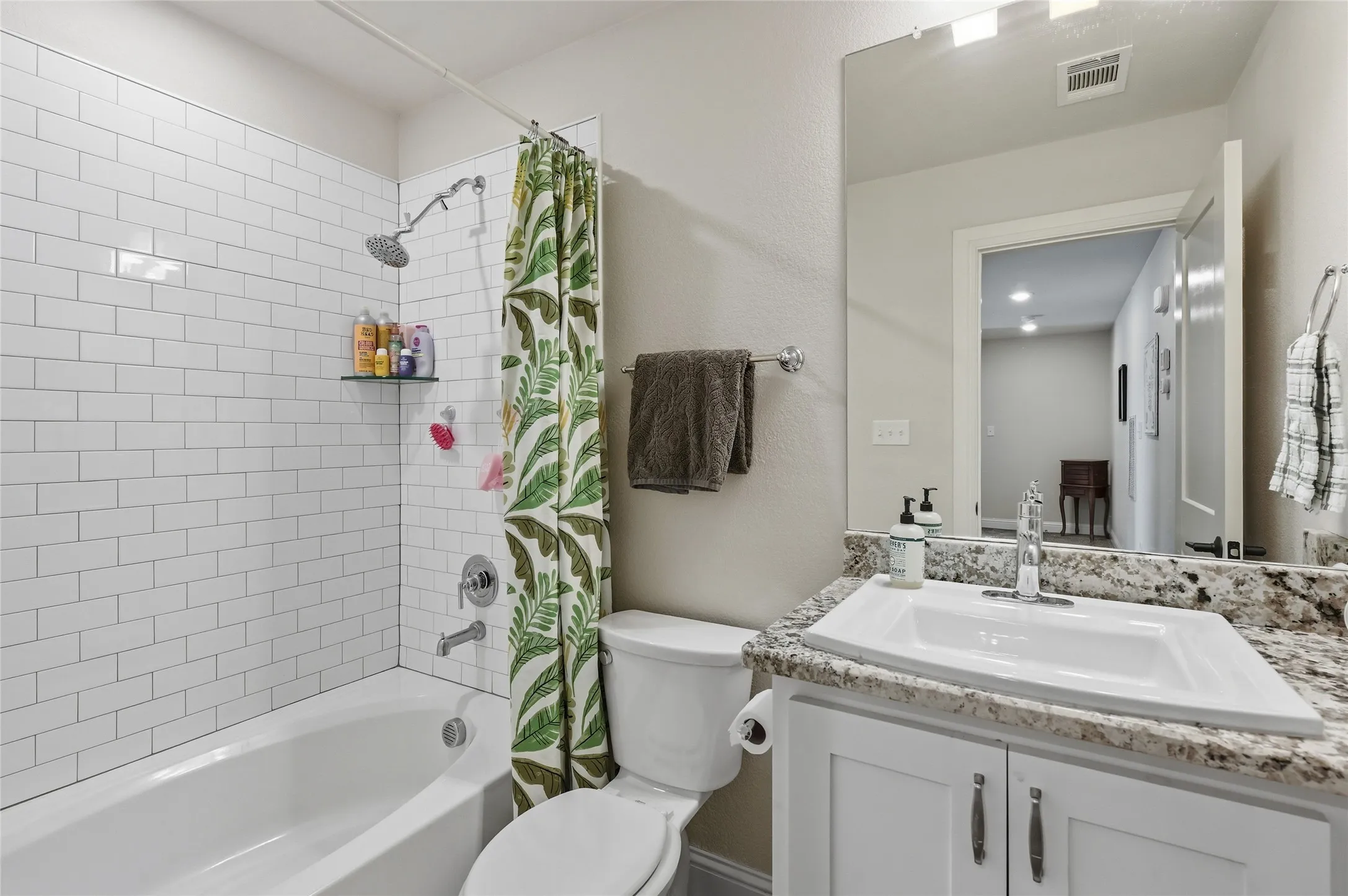Upstairs Full Bath with Garden Tub and Shower Combo