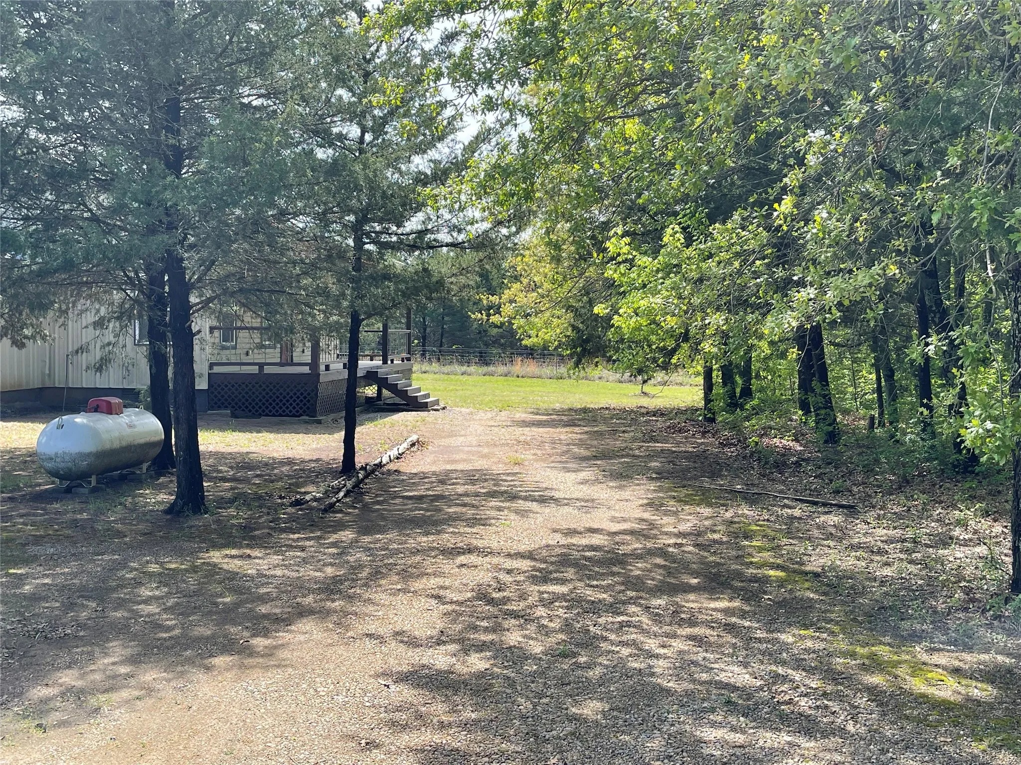 Single Family Residence For Sale in Fannin County , 2110 County Road 1220, Savoy, Texas 75479, 2 Bedrooms, 2 Bathrooms, 2 Garage spaces, 1,224 Sqft, built in 2015, Price $349,000, mls#21229588, Real Estate Agent in Savoy, Homes For Sale in Fannin county, Homes For Sale in Savoy, Realtor in Savoy Texas, Real Estate Brokerage Independent Realty Texas, Luminita Cordes Realtor