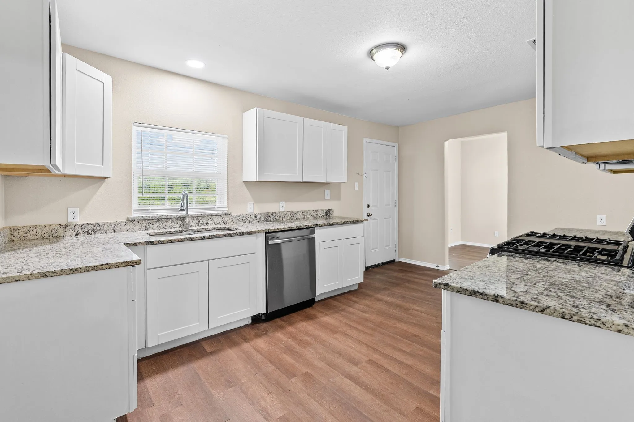 Single Family Residence For Sale in Hunt County , 1704 Langford Street, Greenville, Texas 75401, 2 Bedroom, 1 Bathroom, Garage spaces, 1,080 Sqft, built in 1967, mls#21231320, Real Estate Agent in Greenville, Homes For Sale in Hunt county, Homes For Sale in Greenville, Realtor in Greenville Texas, Real Estate Brokerage Independent Realty Texas, Luminita Cordes Realtor