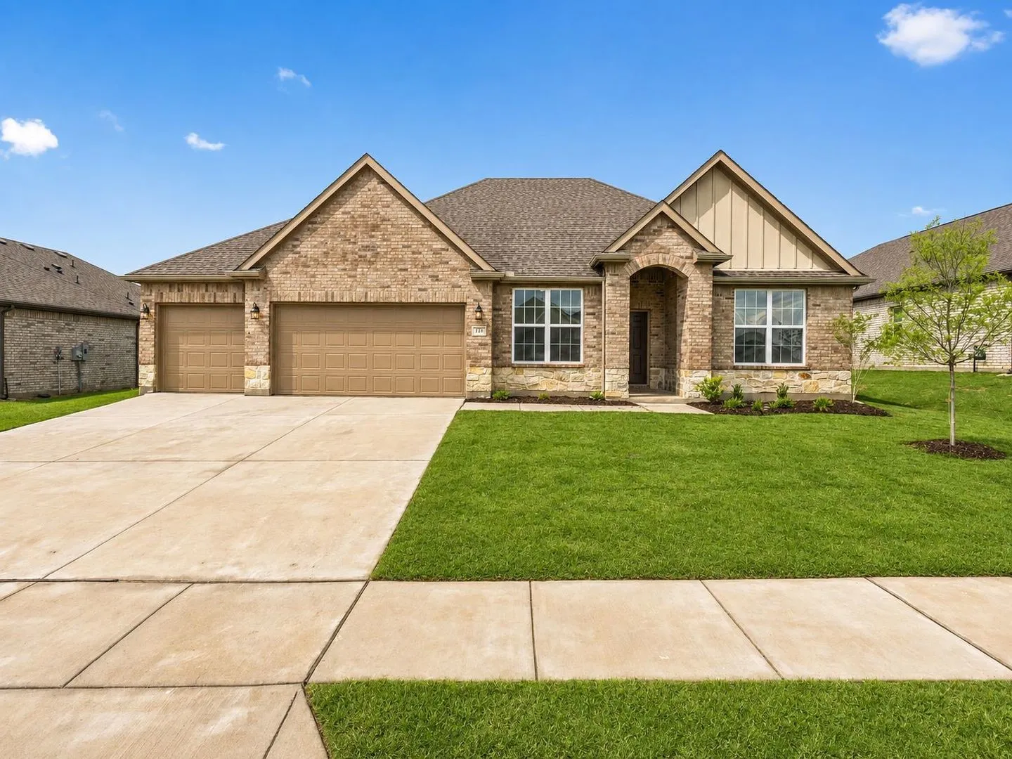 Single Family Residence For Sale in Collin County , 215 Saddletree Drive, Josephine, Texas 75173, 4 Bedroom, 3 Bathroom, 3 Garage spaces, 1,895 Sqft, built in 2026, New Construction - Incomplete, mls#21232332, Real Estate Agent in Josephine, Homes For Sale in Collin county, Homes For Sale in Josephine, Realtor in Josephine Texas, Real Estate Brokerage Independent Realty Texas, Luminita Cordes Realtor