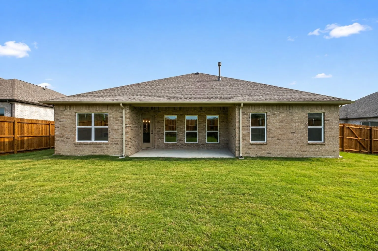 83-web-or-mls-Photo Apr 24 2025, 12 06 14 PM