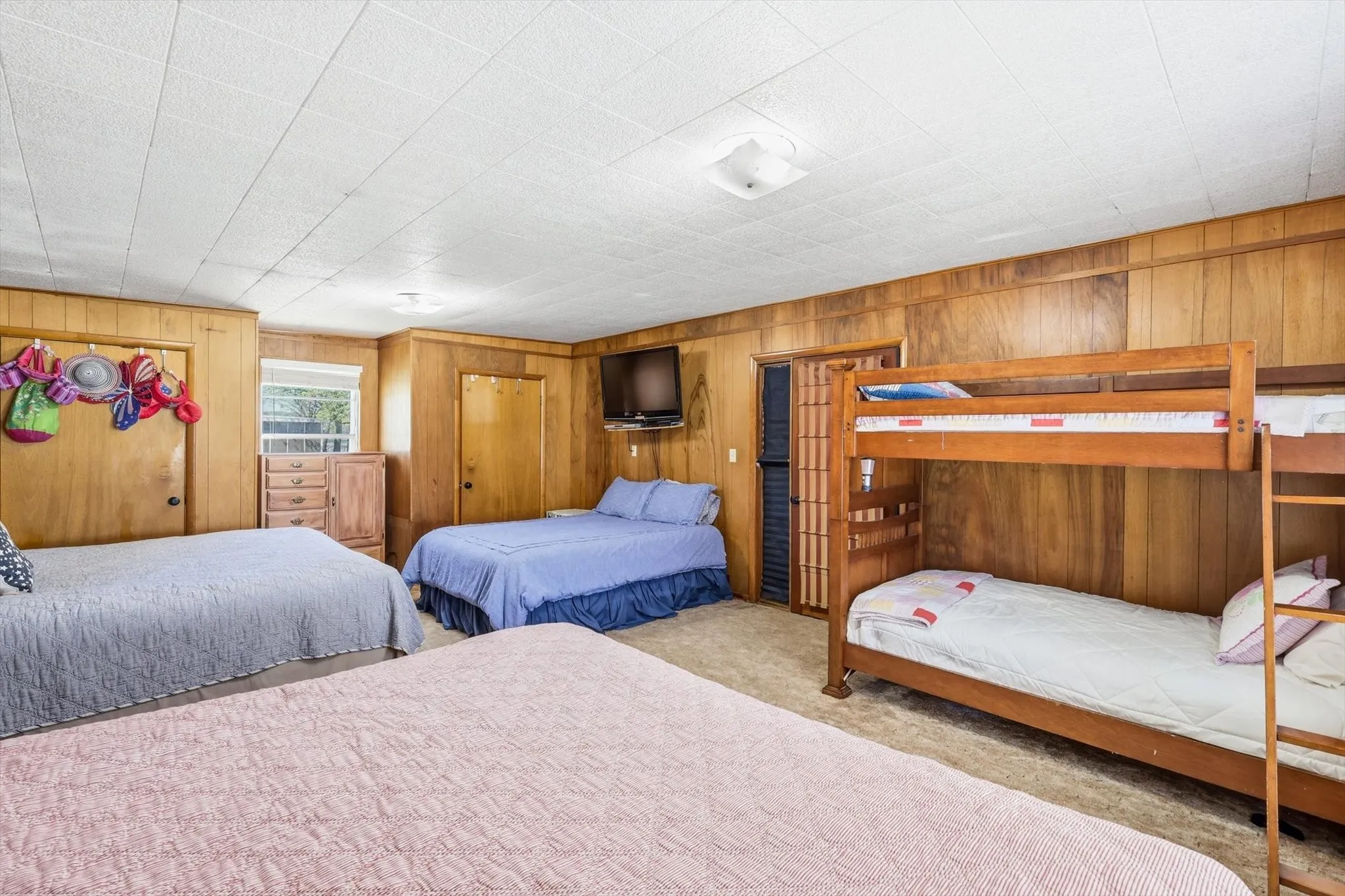 Single Family Residence For Sale in Palo Pinto County , 4513 Chapel Road, Possum Kingdom Lake, Texas 76450, 2 Bedroom, 2 Bathroom, 3 Garage spaces, 1,448 Sqft, built in 0, Unknown, mls#21199982, Real Estate Agent in Possum Kingdom Lake, Homes For Sale in Palo Pinto county, Homes For Sale in Possum Kingdom Lake, Realtor in Possum Kingdom Lake Texas, Real Estate Brokerage Independent Realty Texas, Luminita Cordes Realtor