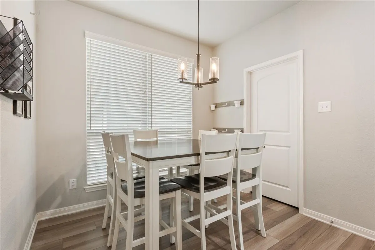 Single Family Residence For Sale in Mc Lennan County , 10416 Langham Drive, Waco, Texas 76708, 4 Bedrooms, 4 Bathrooms, 2 Garage spaces, 2,724 Sqft, built in 2020, Preowned, Price $375,000, mls#21230667, Real Estate Agent in Waco, Homes For Sale in Mc Lennan county, Homes For Sale in Waco, Realtor in Waco Texas, Real Estate Brokerage Independent Realty Texas, Luminita Cordes Realtor