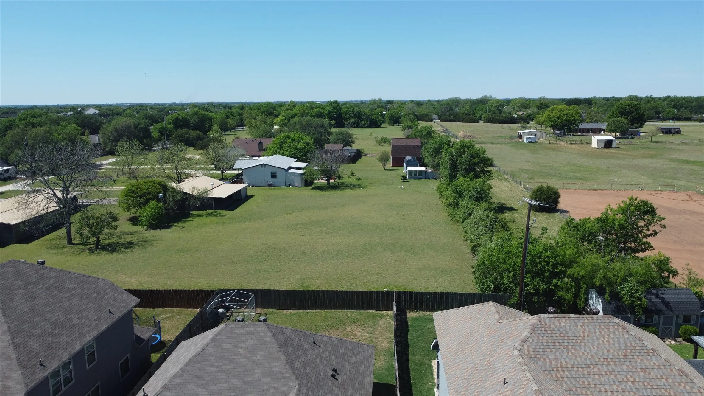 Single Family Residence For Sale in Mc Lennan County , 10416 Langham Drive, Waco, Texas 76708, 4 Bedrooms, 4 Bathrooms, 2 Garage spaces, 2,724 Sqft, built in 2020, Preowned, Price $375,000, mls#21230667, Real Estate Agent in Waco, Homes For Sale in Mc Lennan county, Homes For Sale in Waco, Realtor in Waco Texas, Real Estate Brokerage Independent Realty Texas, Luminita Cordes Realtor