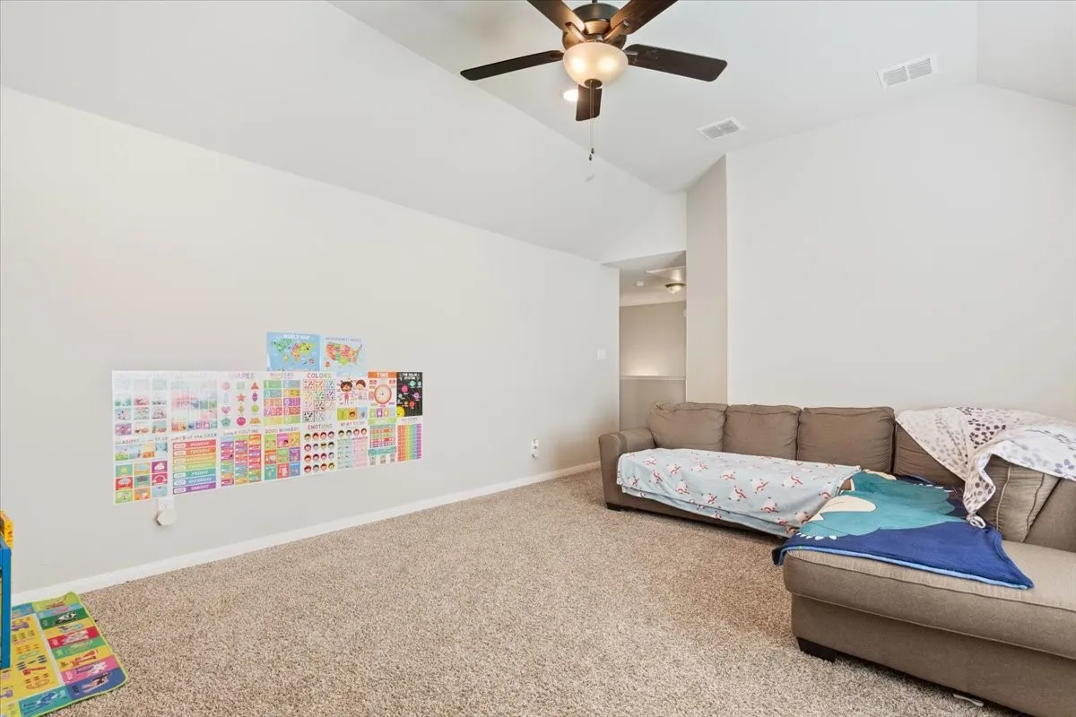 Single Family Residence For Sale in Mc Lennan County , 10416 Langham Drive, Waco, Texas 76708, 4 Bedrooms, 4 Bathrooms, 2 Garage spaces, 2,724 Sqft, built in 2020, Preowned, Price $375,000, mls#21230667, Real Estate Agent in Waco, Homes For Sale in Mc Lennan county, Homes For Sale in Waco, Realtor in Waco Texas, Real Estate Brokerage Independent Realty Texas, Luminita Cordes Realtor