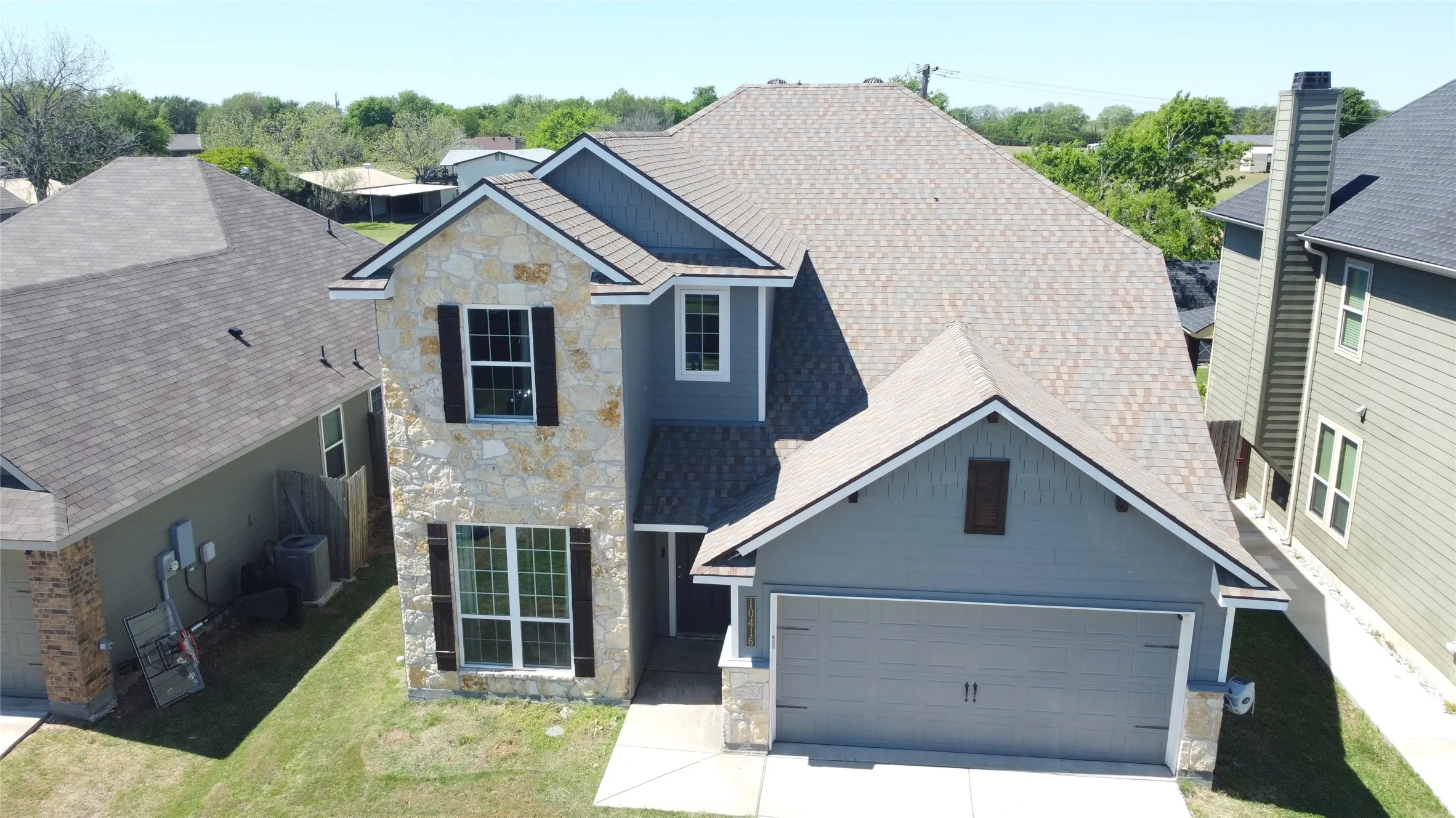 Single Family Residence For Sale in Mc Lennan County , 10416 Langham Drive, Waco, Texas 76708, 4 Bedrooms, 4 Bathrooms, 2 Garage spaces, 2,724 Sqft, built in 2020, Preowned, Price $375,000, mls#21230667, Real Estate Agent in Waco, Homes For Sale in Mc Lennan county, Homes For Sale in Waco, Realtor in Waco Texas, Real Estate Brokerage Independent Realty Texas, Luminita Cordes Realtor