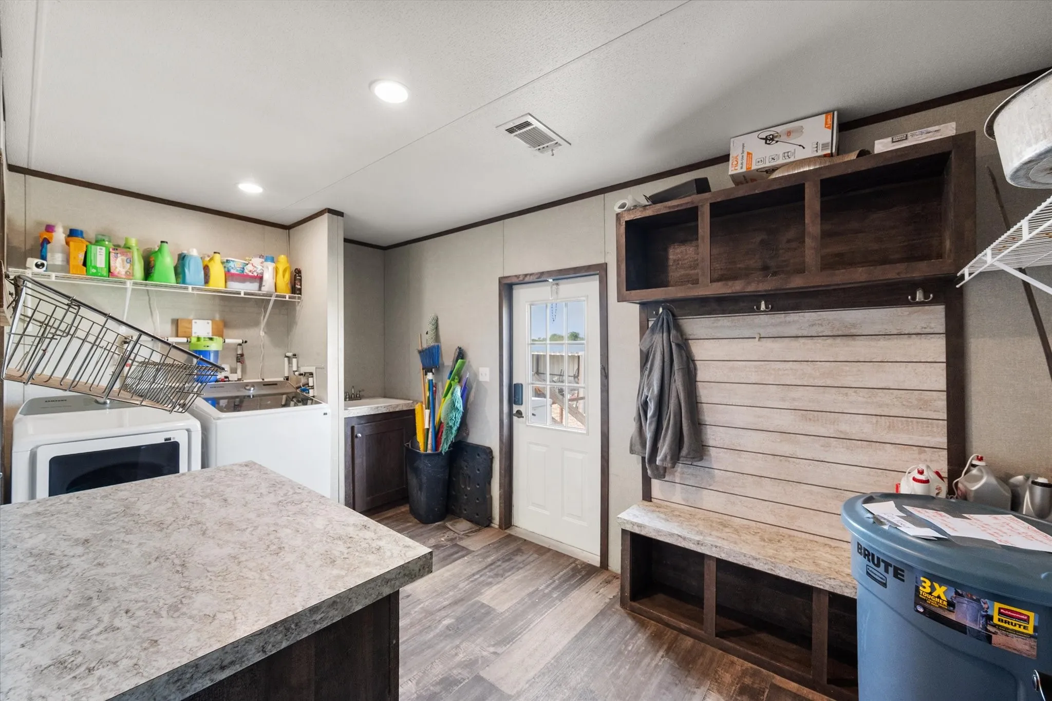 Mobile Home For Sale in Navarro County , 15955 W Highway 31, Purdon, Texas 76679, 4 Bedroom, 2 Bathroom, Garage spaces, 1,950 Sqft, built in 2019, mls#21231908, Real Estate Agent in Purdon, Homes For Sale in Navarro county, Homes For Sale in Purdon, Realtor in Purdon Texas, Real Estate Brokerage Independent Realty Texas, Luminita Cordes Realtor