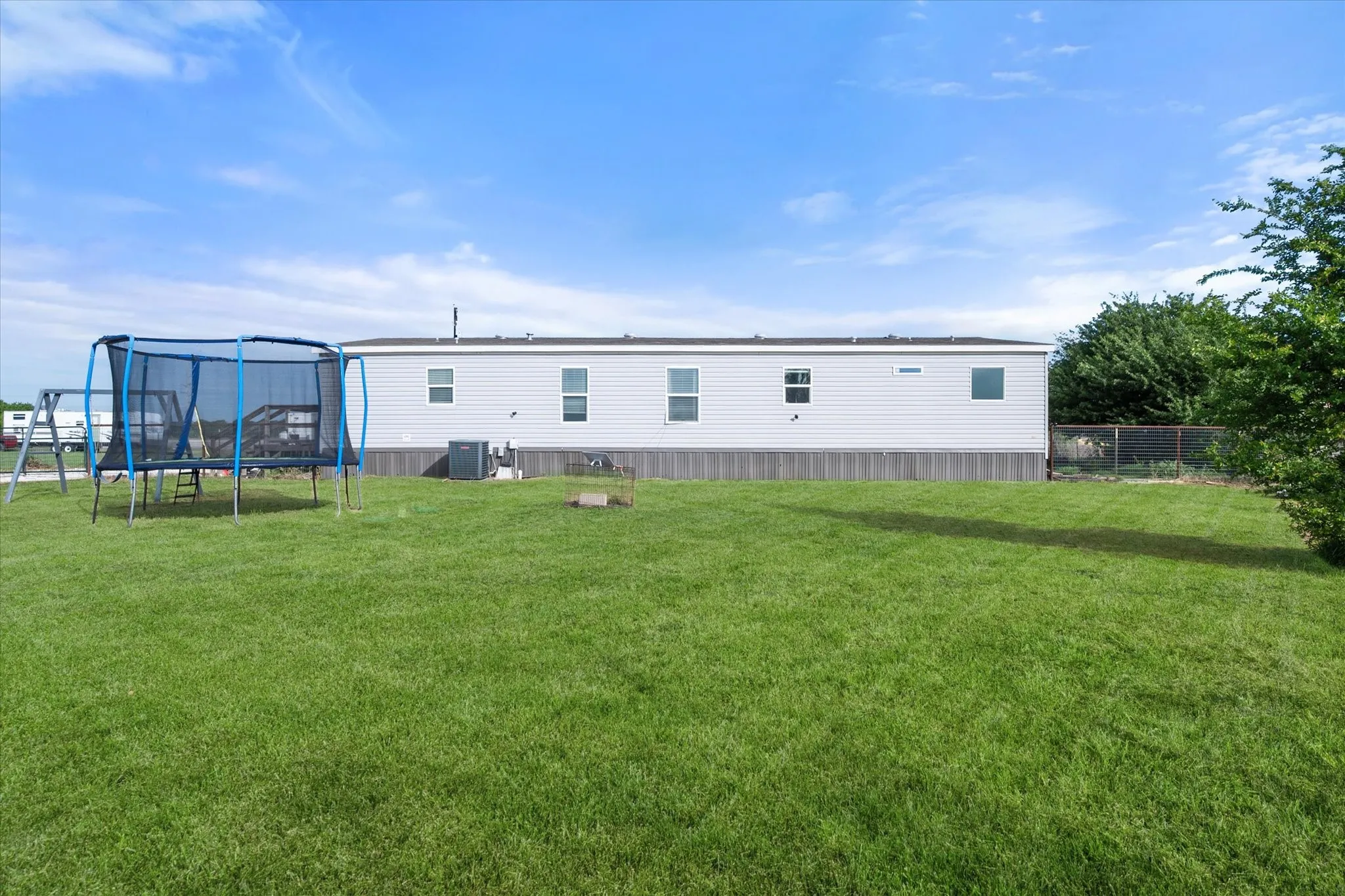 Mobile Home For Sale in Navarro County , 15955 W Highway 31, Purdon, Texas 76679, 4 Bedroom, 2 Bathroom, Garage spaces, 1,950 Sqft, built in 2019, mls#21231908, Real Estate Agent in Purdon, Homes For Sale in Navarro county, Homes For Sale in Purdon, Realtor in Purdon Texas, Real Estate Brokerage Independent Realty Texas, Luminita Cordes Realtor