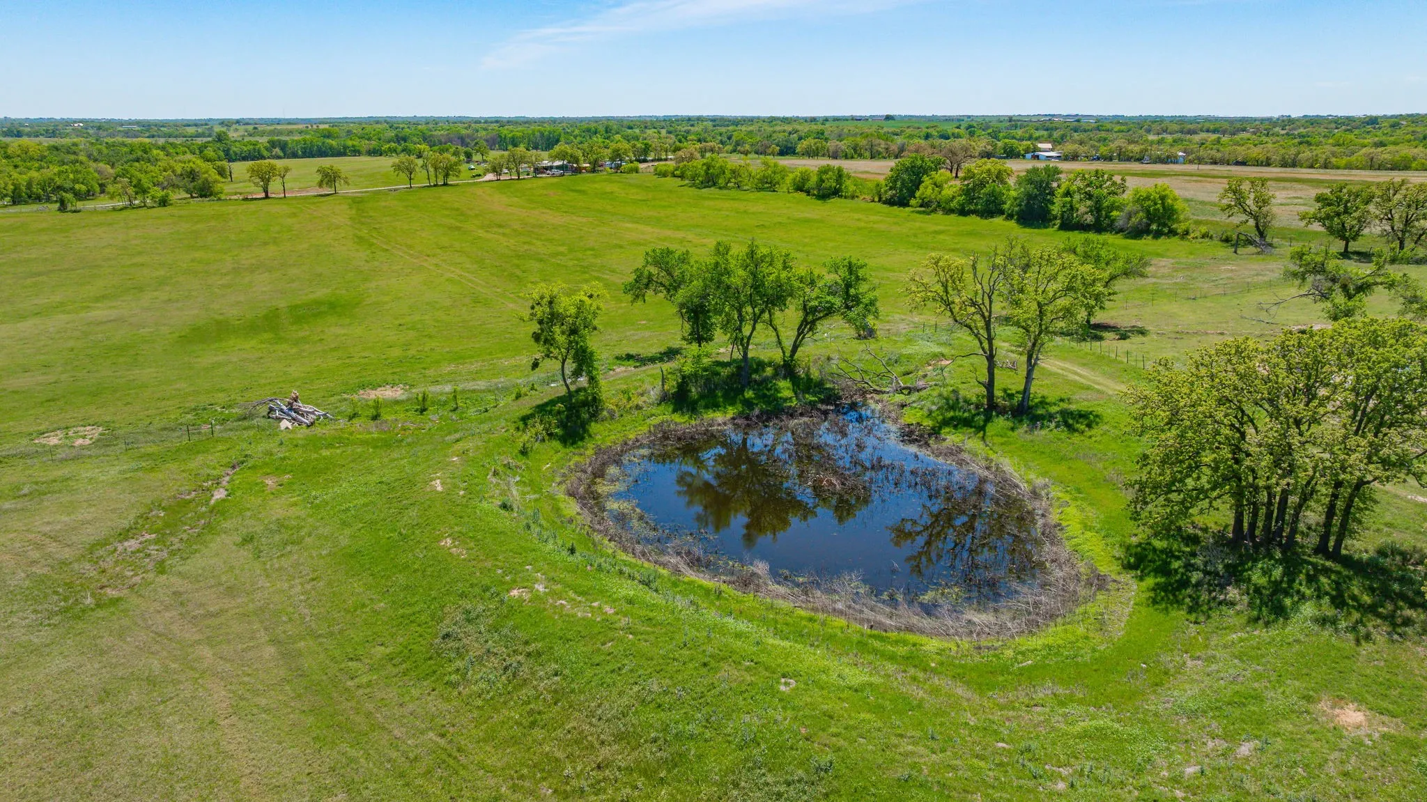 Farm For Sale in Erath County , 802 Private Road 1675, Stephenville, Texas 76401, 3 Bedroom, 2 Bathroom, Garage spaces, 2,223 Sqft, built in 2002, mls#21232356, Real Estate Agent in Stephenville, Homes For Sale in Erath county, Homes For Sale in Stephenville, Realtor in Stephenville Texas, Real Estate Brokerage Independent Realty Texas, Luminita Cordes Realtor