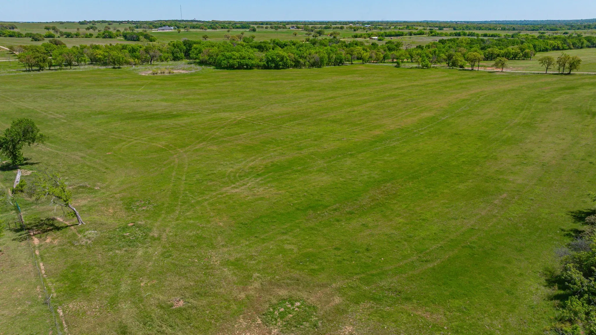 Farm For Sale in Erath County , 802 Private Road 1675, Stephenville, Texas 76401, 3 Bedroom, 2 Bathroom, Garage spaces, 2,223 Sqft, built in 2002, mls#21232356, Real Estate Agent in Stephenville, Homes For Sale in Erath county, Homes For Sale in Stephenville, Realtor in Stephenville Texas, Real Estate Brokerage Independent Realty Texas, Luminita Cordes Realtor