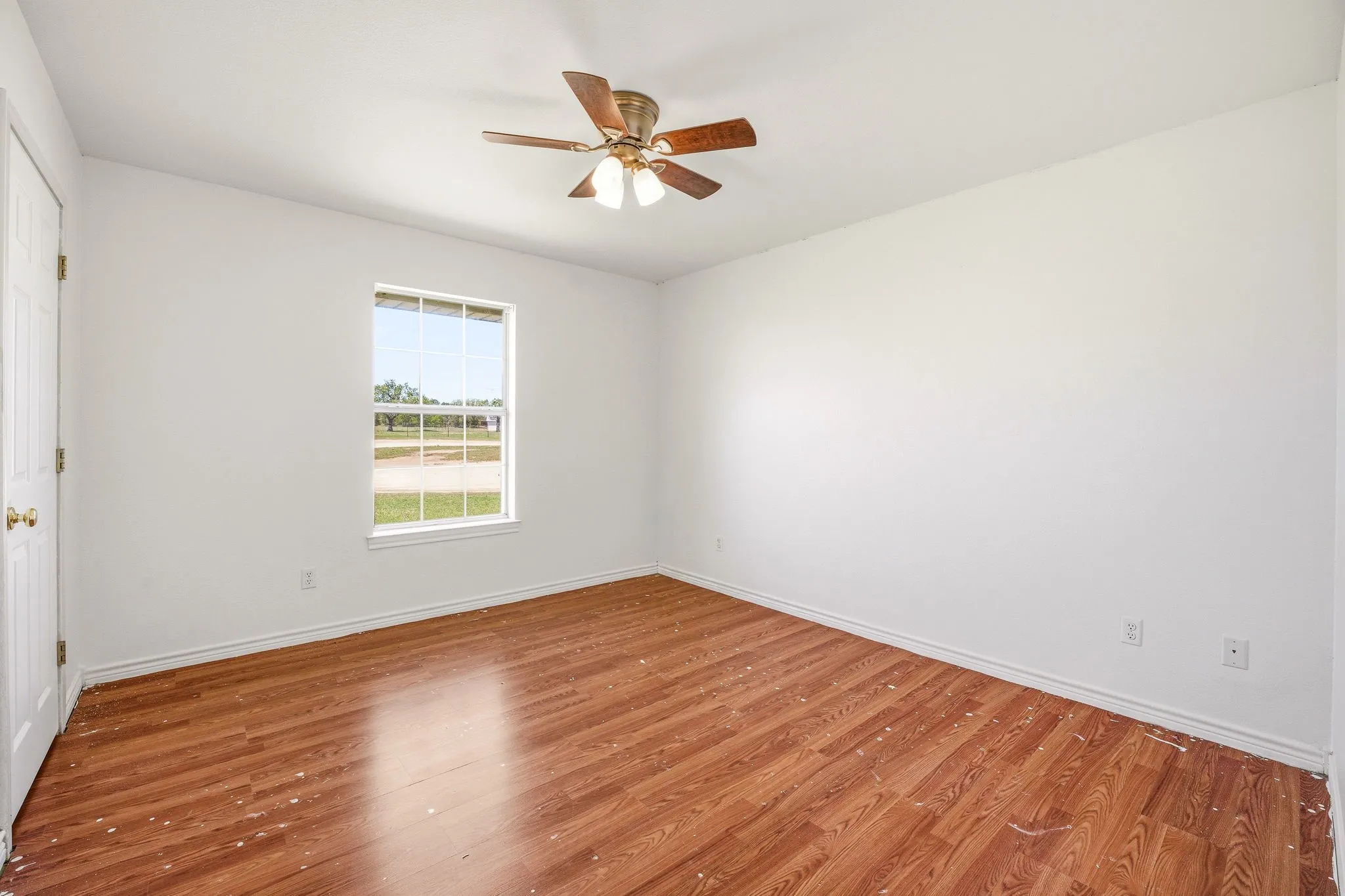 Farm For Sale in Erath County , 802 Private Road 1675, Stephenville, Texas 76401, 3 Bedroom, 2 Bathroom, Garage spaces, 2,223 Sqft, built in 2002, mls#21232356, Real Estate Agent in Stephenville, Homes For Sale in Erath county, Homes For Sale in Stephenville, Realtor in Stephenville Texas, Real Estate Brokerage Independent Realty Texas, Luminita Cordes Realtor