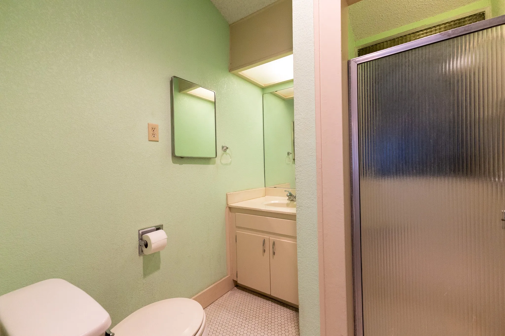 Upstairs Guest Bathroom