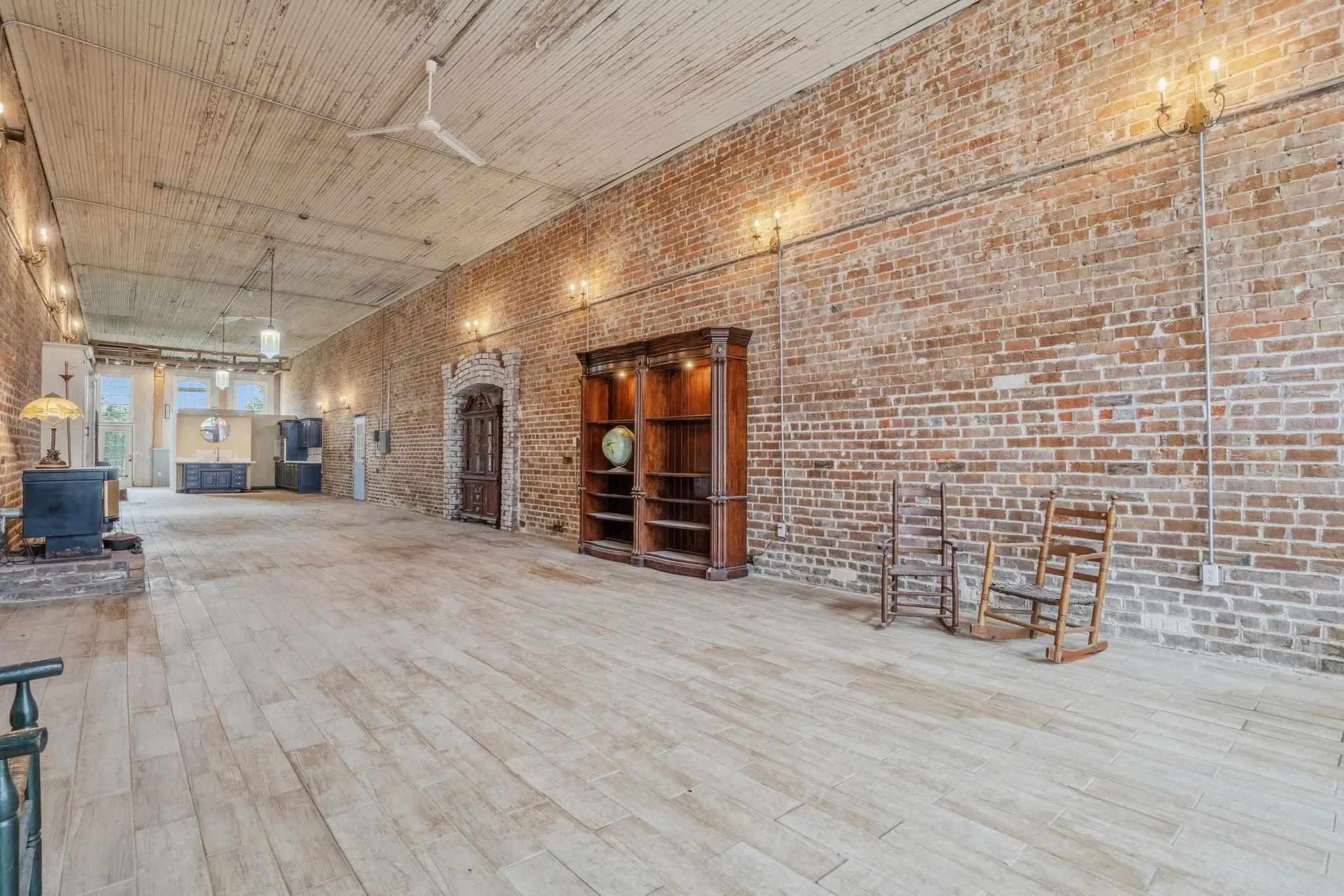 Retail For Sale in Fannin County , 2 S Plaza Street, Ladonia, Texas 75449, 0, 0, Garage spaces, 0 Sqft, built in 1930, Proposed, mls#21223074, Real Estate Agent in Ladonia, Homes For Sale in Fannin county, Homes For Sale in Ladonia, Realtor in Ladonia Texas, Real Estate Brokerage Independent Realty Texas, Luminita Cordes Realtor