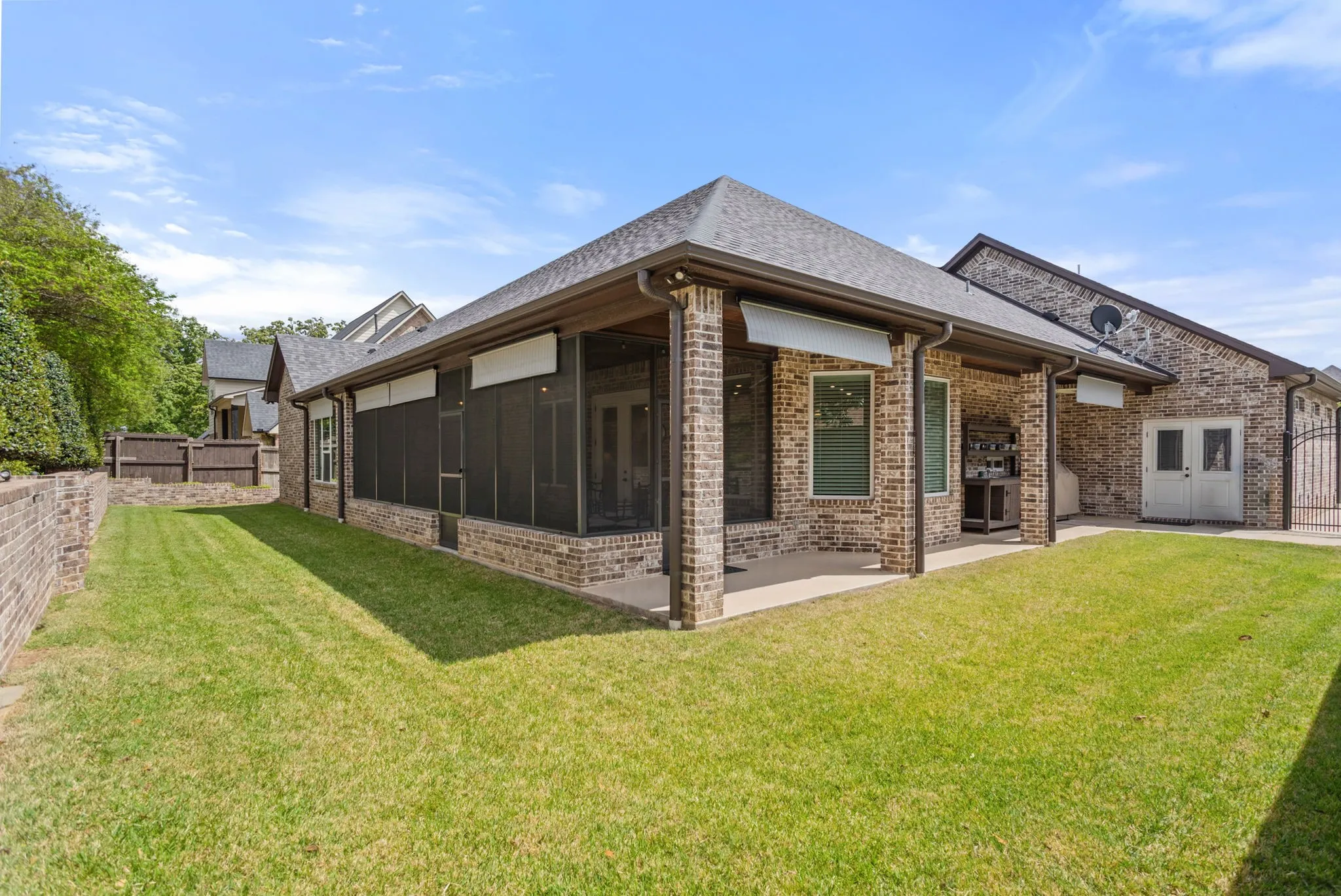 Single Family Residence For Sale in Smith County , 6923 Saint Anthony Drive, Tyler, Texas 75703, 3 Bedroom, 3 Bathroom, 2 Garage spaces, 2,430 Sqft, built in 2019, mls#21232533, Real Estate Agent in Tyler, Homes For Sale in Smith county, Homes For Sale in Tyler, Realtor in Tyler Texas, Real Estate Brokerage Independent Realty Texas, Luminita Cordes Realtor