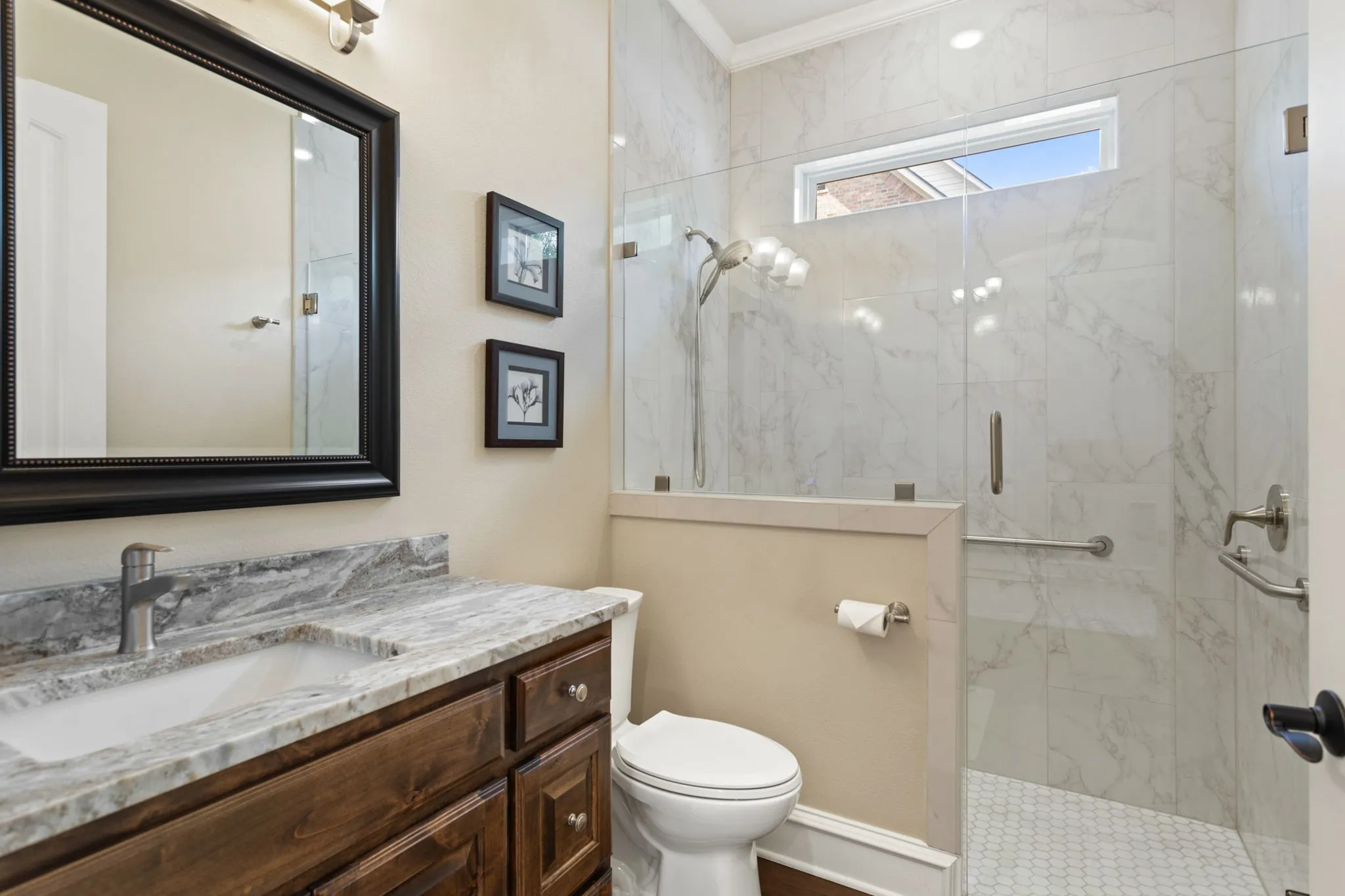Single Family Residence For Sale in Smith County , 6923 Saint Anthony Drive, Tyler, Texas 75703, 3 Bedroom, 3 Bathroom, 2 Garage spaces, 2,430 Sqft, built in 2019, mls#21232533, Real Estate Agent in Tyler, Homes For Sale in Smith county, Homes For Sale in Tyler, Realtor in Tyler Texas, Real Estate Brokerage Independent Realty Texas, Luminita Cordes Realtor