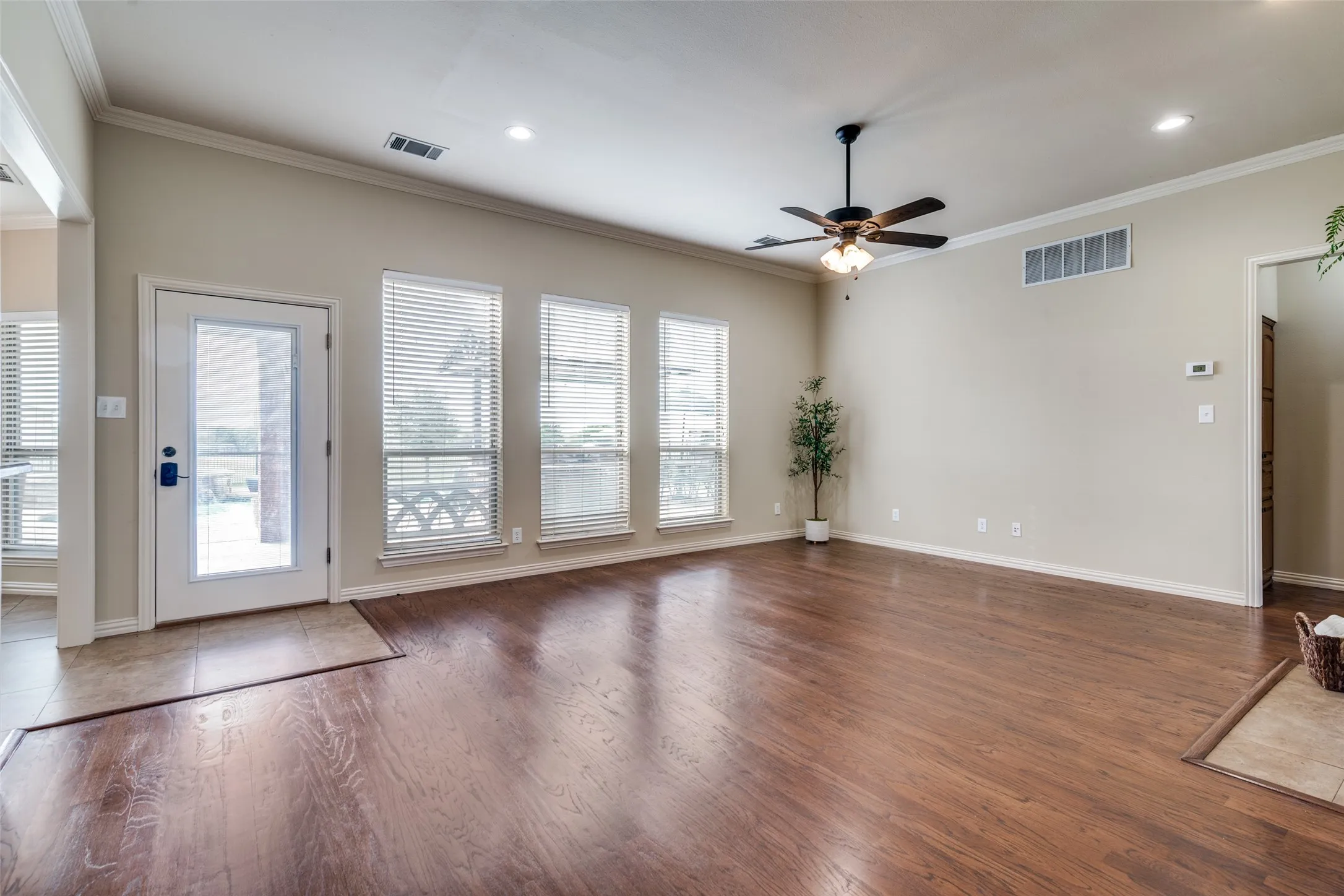 Single Family Residence For Sale in Kaufman County , 9798 Helms Trail, Forney, Texas 75126, 3 Bedrooms, 2 Bathrooms, 2 Garage spaces, 2,094 Sqft, built in 1999, Preowned, Price $650,000, mls#21232616, Real Estate Agent in Forney, Homes For Sale in Kaufman county, Homes For Sale in Forney, Realtor in Forney Texas, Real Estate Brokerage Independent Realty Texas, Luminita Cordes Realtor