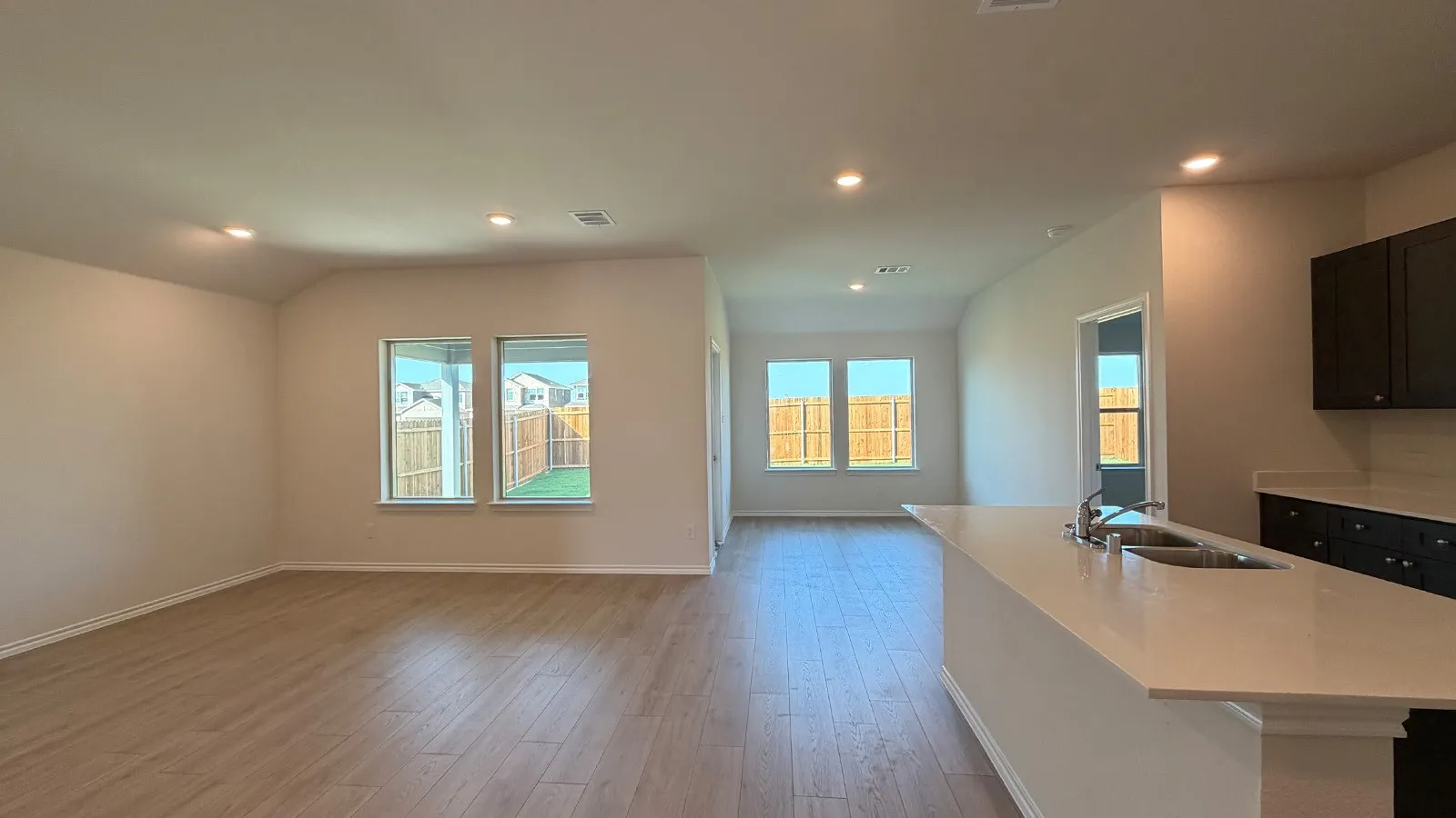Single Family Residence For Sale in Kaufman County , 206 Van Horn Drive, Terrell, Texas 75160, 4 Bedroom, 2 Bathroom, 2 Garage spaces, 1,791 Sqft, built in 2026, mls#21232696, Real Estate Agent in Terrell, Homes For Sale in Kaufman county, Homes For Sale in Terrell, Realtor in Terrell Texas, Real Estate Brokerage Independent Realty Texas, Luminita Cordes Realtor