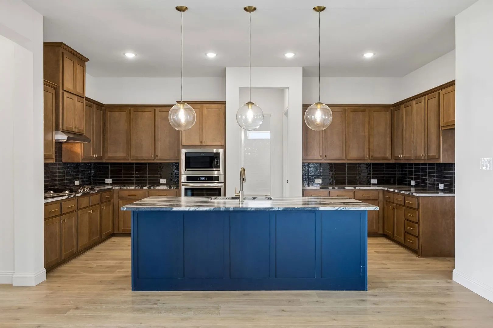 Single Family Residence For Sale in Denton County , 8904 Cisco Drive, Denton, Texas 76226, 4 Bedroom, 3 Bathroom, 2 Garage spaces, 2,666 Sqft, built in 2026, New Construction - Complete, mls#21232734, Real Estate Agent in Denton, Homes For Sale in Denton county, Homes For Sale in Denton, Realtor in Denton Texas, Real Estate Brokerage Independent Realty Texas, Luminita Cordes Realtor