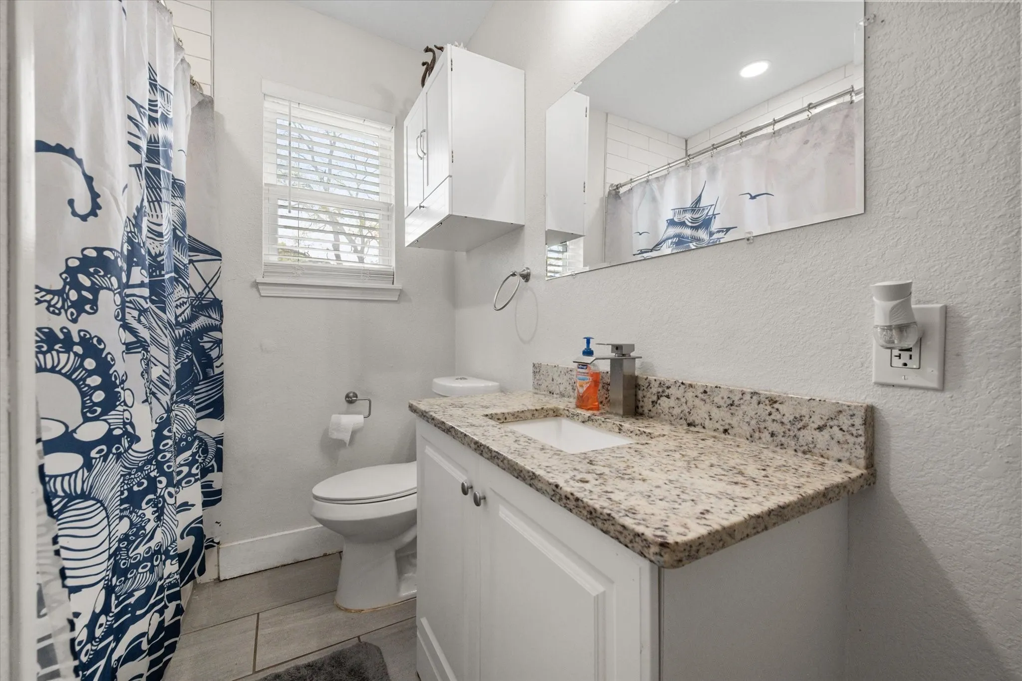 Single Family Residence For Sale in Navarro County , 2215 W Park Row Boulevard, Corsicana, Texas 75110, 4 Bedrooms, 2 Bathrooms, 1 Garage spaces, 2,136 Sqft, built in 1940, Price $240,000, mls#21232631, Real Estate Agent in Corsicana, Homes For Sale in Navarro county, Homes For Sale in Corsicana, Realtor in Corsicana Texas, Real Estate Brokerage Independent Realty Texas, Luminita Cordes Realtor