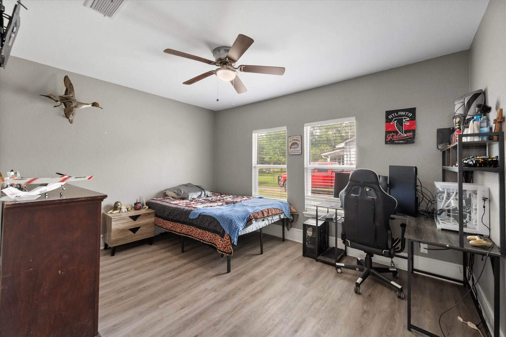 Single Family Residence For Sale in Navarro County , 2215 W Park Row Boulevard, Corsicana, Texas 75110, 4 Bedrooms, 2 Bathrooms, 1 Garage spaces, 2,136 Sqft, built in 1940, Price $240,000, mls#21232631, Real Estate Agent in Corsicana, Homes For Sale in Navarro county, Homes For Sale in Corsicana, Realtor in Corsicana Texas, Real Estate Brokerage Independent Realty Texas, Luminita Cordes Realtor