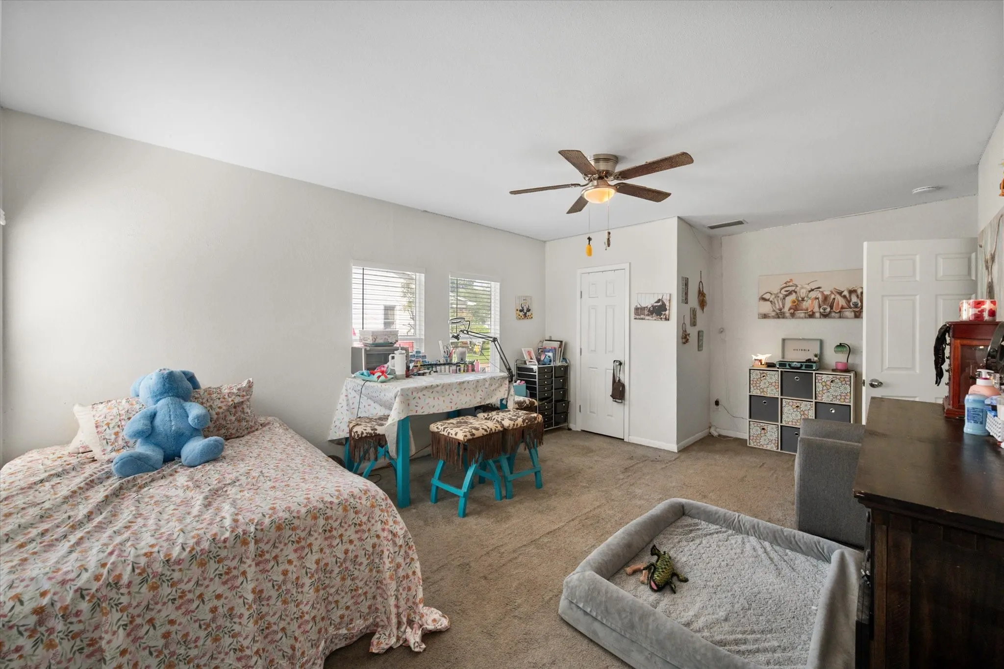Single Family Residence For Sale in Navarro County , 2215 W Park Row Boulevard, Corsicana, Texas 75110, 4 Bedrooms, 2 Bathrooms, 1 Garage spaces, 2,136 Sqft, built in 1940, Price $240,000, mls#21232631, Real Estate Agent in Corsicana, Homes For Sale in Navarro county, Homes For Sale in Corsicana, Realtor in Corsicana Texas, Real Estate Brokerage Independent Realty Texas, Luminita Cordes Realtor