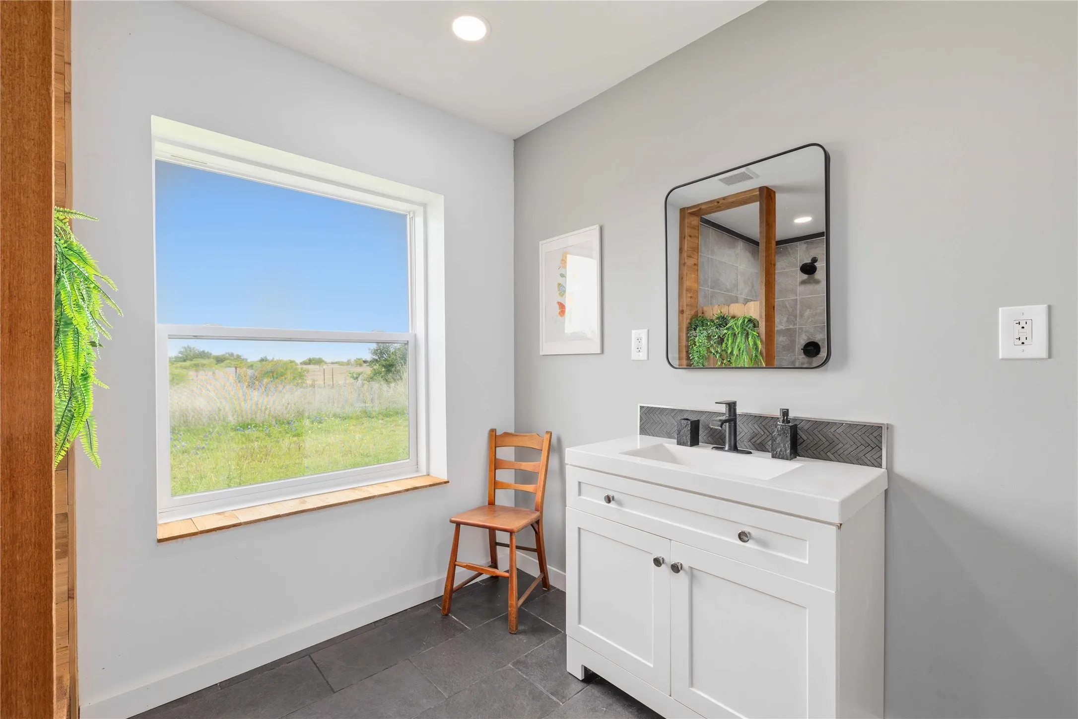 Single Family Residence For Sale in Brown County , 10150 HWY 67, Bangs, Texas 76823, 2 Bedroom, 2 Bathroom, 2 Garage spaces, 2,000 Sqft, built in 2024, Preowned, mls#21232679, Real Estate Agent in Bangs, Homes For Sale in Brown county, Homes For Sale in Bangs, Realtor in Bangs Texas, Real Estate Brokerage Independent Realty Texas, Luminita Cordes Realtor