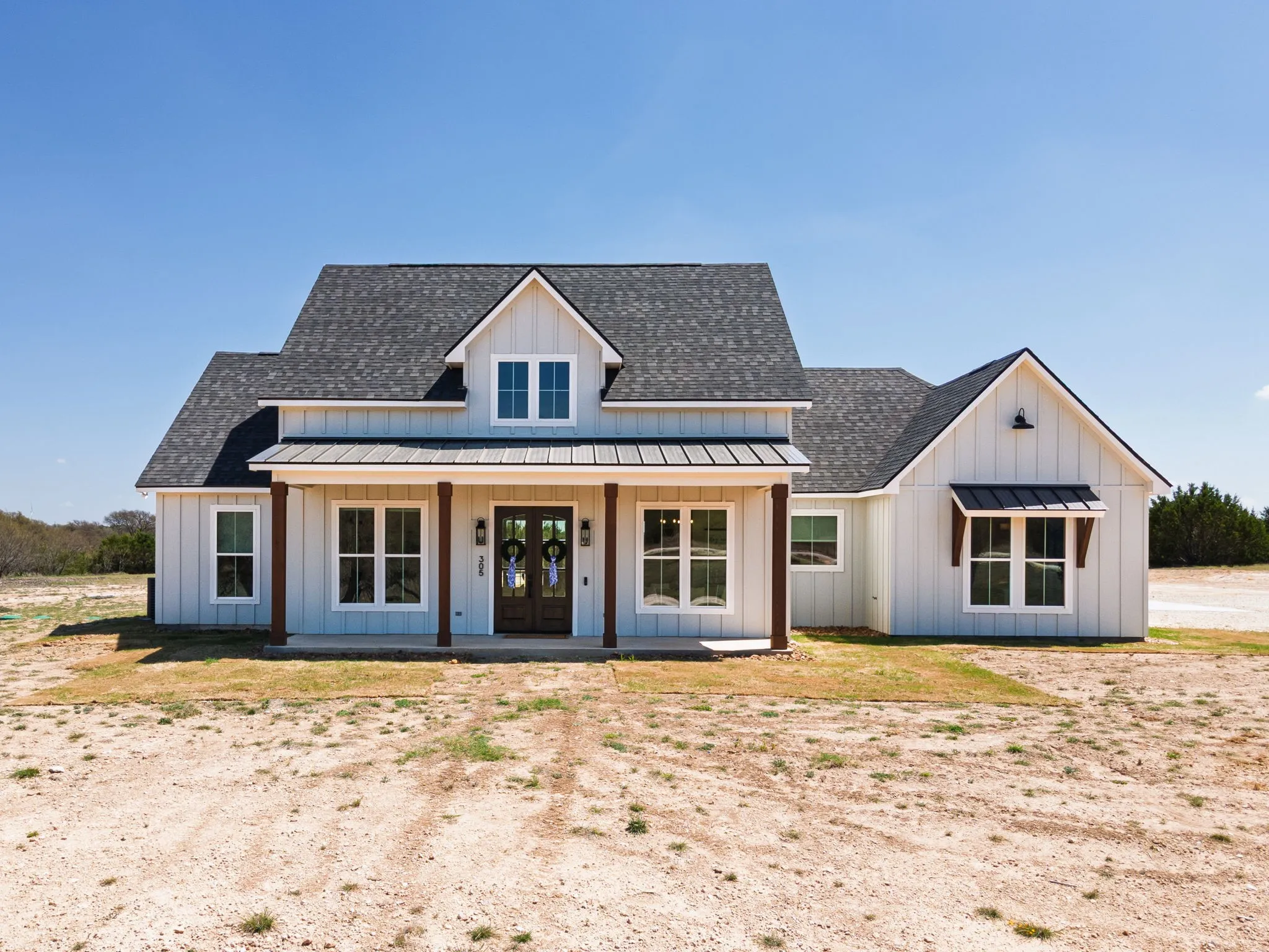 Single Family Residence For Sale in Mills County , 305 Willow Oak, Goldthwaite, Texas 76844, 4 Bedroom, 3 Bathroom, 4 Garage spaces, 2,293 Sqft, built in 2024, New Construction - Complete, mls#21225780, Real Estate Agent in Goldthwaite, Homes For Sale in Mills county, Homes For Sale in Goldthwaite, Realtor in Goldthwaite Texas, Real Estate Brokerage Independent Realty Texas, Luminita Cordes Realtor