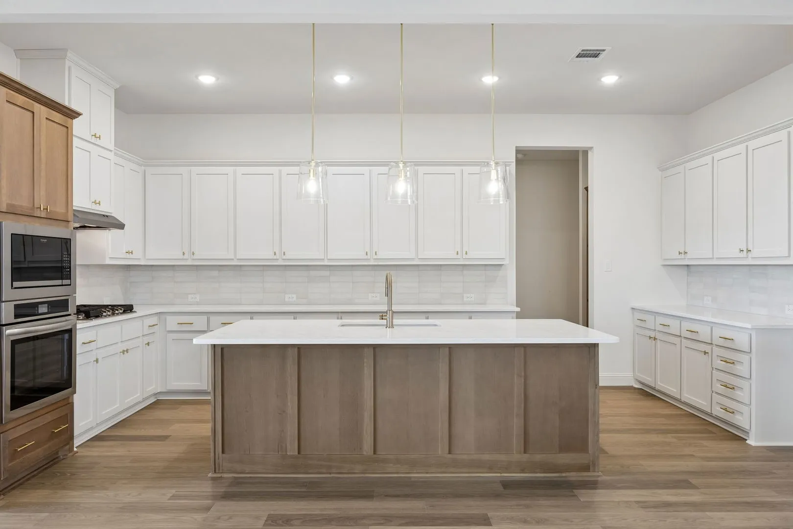 Single Family Residence For Sale in Denton County , 8908 Cisco Drive, Denton, Texas 76226, 4 Bedroom, 4 Bathroom, 3 Garage spaces, 2,469 Sqft, built in 2026, New Construction - Complete, mls#21232814, Real Estate Agent in Denton, Homes For Sale in Denton county, Homes For Sale in Denton, Realtor in Denton Texas, Real Estate Brokerage Independent Realty Texas, Luminita Cordes Realtor