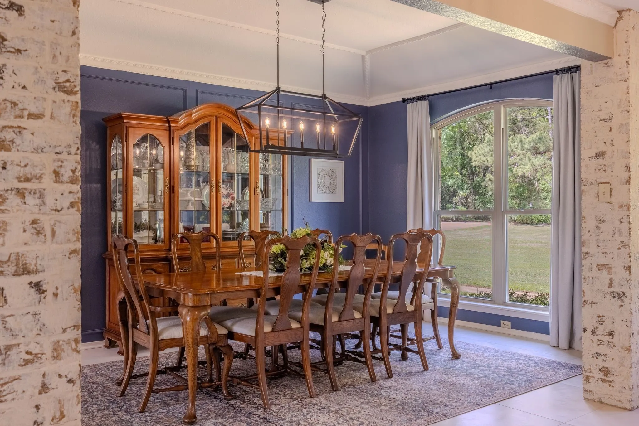 Farm For Sale in Camp County , 166 CR 2112, Pittsburg, Texas 75686, 5 Bedroom, 4 Bathroom, 2 Garage spaces, 4,123 Sqft, built in 1985, Preowned, mls#21232840, Real Estate Agent in Pittsburg, Homes For Sale in Camp county, Homes For Sale in Pittsburg, Realtor in Pittsburg Texas, Real Estate Brokerage Independent Realty Texas, Luminita Cordes Realtor