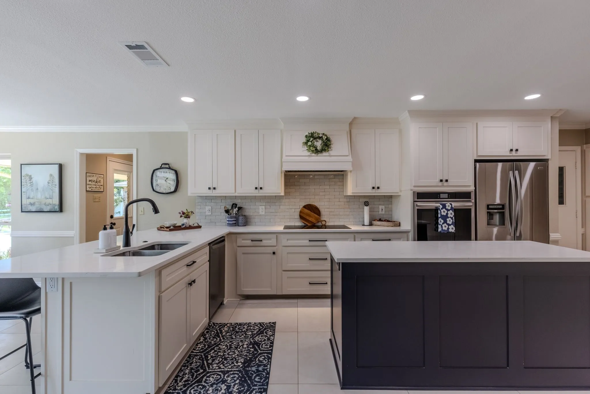 Farm For Sale in Camp County , 166 CR 2112, Pittsburg, Texas 75686, 5 Bedroom, 4 Bathroom, 2 Garage spaces, 4,123 Sqft, built in 1985, Preowned, mls#21232840, Real Estate Agent in Pittsburg, Homes For Sale in Camp county, Homes For Sale in Pittsburg, Realtor in Pittsburg Texas, Real Estate Brokerage Independent Realty Texas, Luminita Cordes Realtor