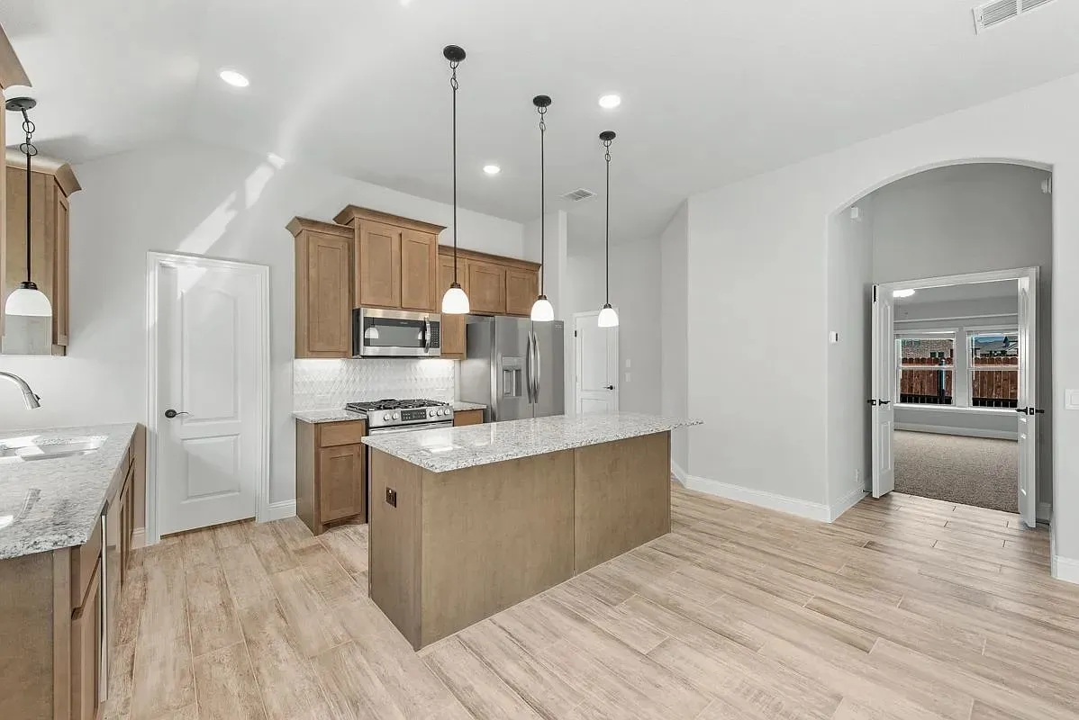 Single Family Residence For Sale in Dallas County , 3244 Southampton Drive, Mesquite, Texas 75181, 4 Bedroom, 2 Bathroom, 2 Garage spaces, 2,056 Sqft, built in 2022, Preowned, mls#21232735, Real Estate Agent in Mesquite, Homes For Sale in Dallas county, Homes For Sale in Mesquite, Realtor in Mesquite Texas, Real Estate Brokerage Independent Realty Texas, Luminita Cordes Realtor