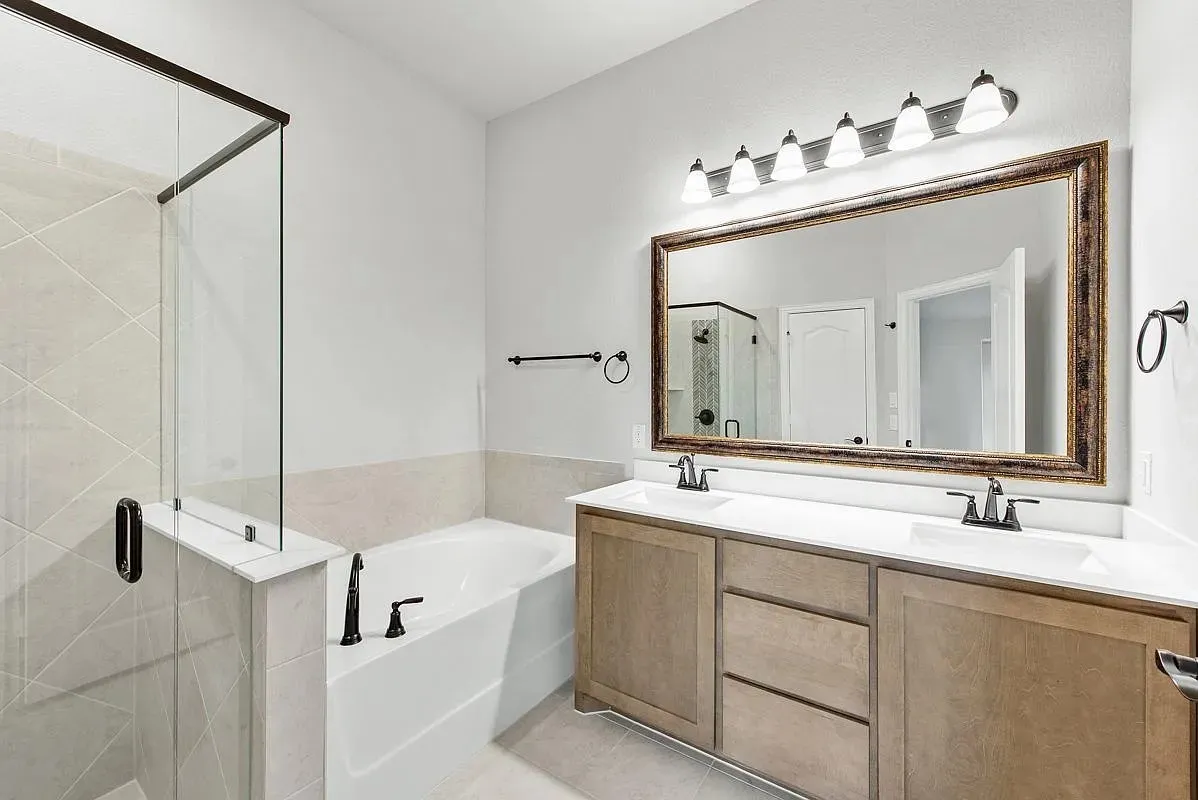 Single Family Residence For Sale in Dallas County , 3244 Southampton Drive, Mesquite, Texas 75181, 4 Bedroom, 2 Bathroom, 2 Garage spaces, 2,056 Sqft, built in 2022, Preowned, mls#21232735, Real Estate Agent in Mesquite, Homes For Sale in Dallas county, Homes For Sale in Mesquite, Realtor in Mesquite Texas, Real Estate Brokerage Independent Realty Texas, Luminita Cordes Realtor