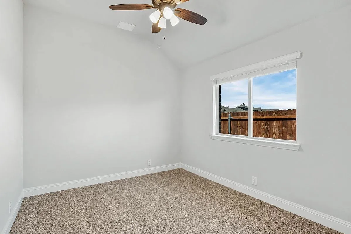 Single Family Residence For Sale in Dallas County , 3244 Southampton Drive, Mesquite, Texas 75181, 4 Bedroom, 2 Bathroom, 2 Garage spaces, 2,056 Sqft, built in 2022, Preowned, mls#21232735, Real Estate Agent in Mesquite, Homes For Sale in Dallas county, Homes For Sale in Mesquite, Realtor in Mesquite Texas, Real Estate Brokerage Independent Realty Texas, Luminita Cordes Realtor