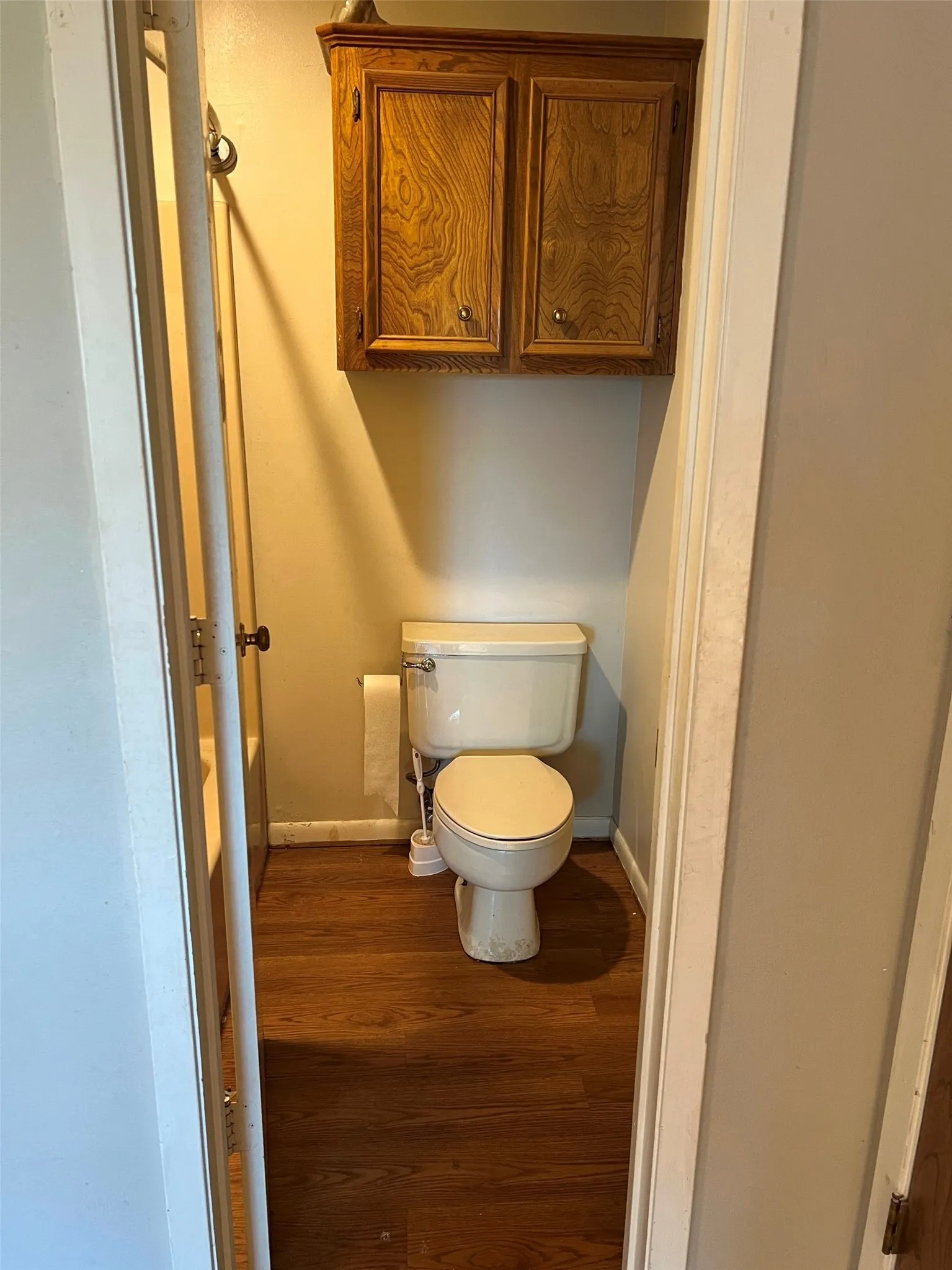 Single Family Residence For Sale in Henderson County , 22577 Lime Street, Frankston, Texas 75763, 3 Bedroom, 3 Bathroom, 3 Garage spaces, 2,417 Sqft, built in 1990, Preowned, mls#21232837, Real Estate Agent in Frankston, Homes For Sale in Henderson county, Homes For Sale in Frankston, Realtor in Frankston Texas, Real Estate Brokerage Independent Realty Texas, Luminita Cordes Realtor