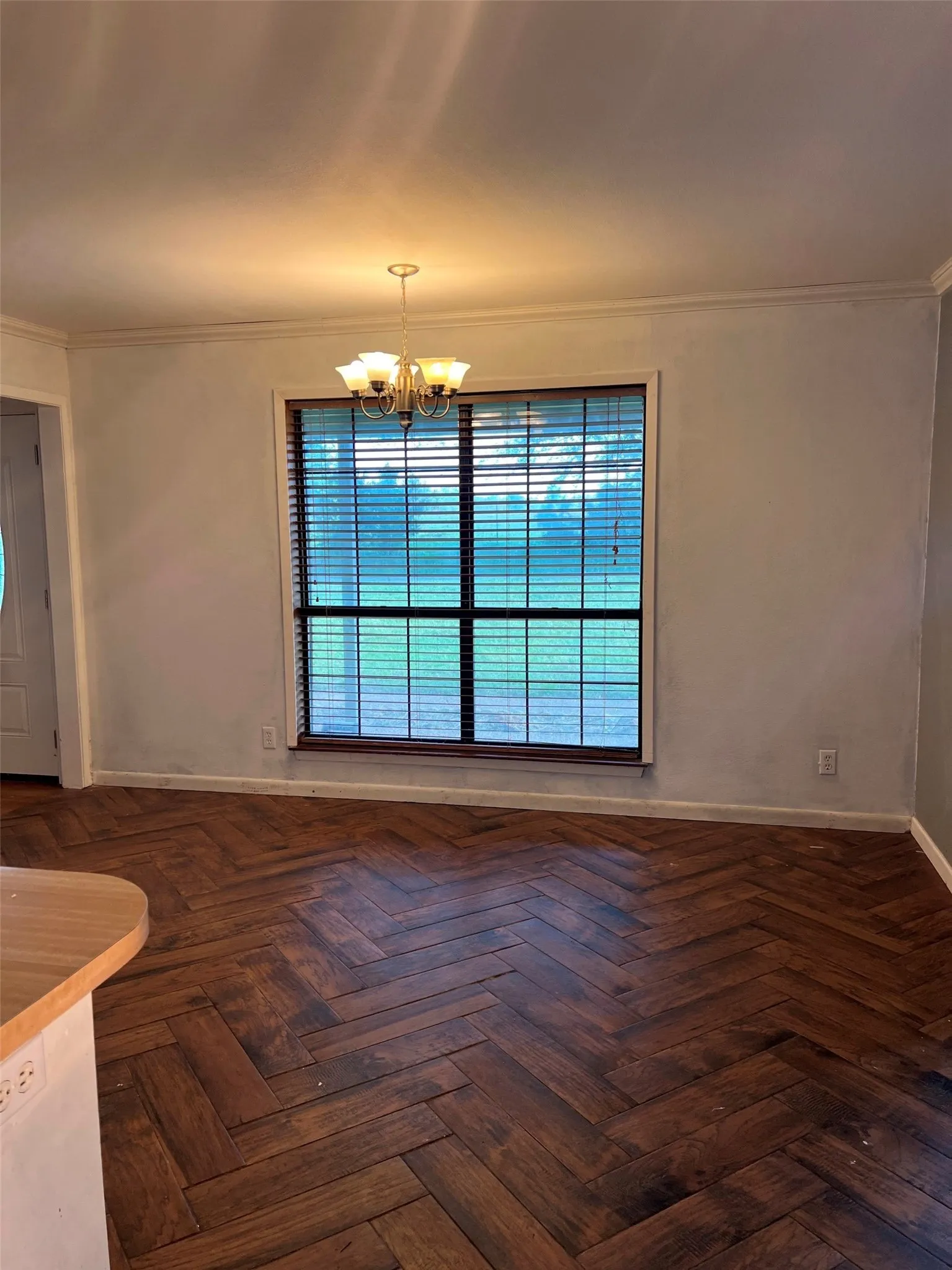Single Family Residence For Sale in Henderson County , 22577 Lime Street, Frankston, Texas 75763, 3 Bedroom, 3 Bathroom, 3 Garage spaces, 2,417 Sqft, built in 1990, Preowned, mls#21232837, Real Estate Agent in Frankston, Homes For Sale in Henderson county, Homes For Sale in Frankston, Realtor in Frankston Texas, Real Estate Brokerage Independent Realty Texas, Luminita Cordes Realtor