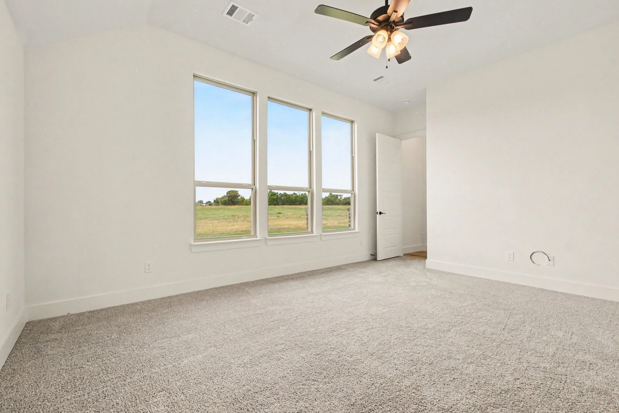 Single Family Residence For Sale in Denton County , 7421 Stonehenge, Sanger, Texas 76266, 4 Bedroom, 2 Bathroom, 2 Garage spaces, 2,087 Sqft, built in 2026, mls#21232912, Real Estate Agent in Sanger, Homes For Sale in Denton county, Homes For Sale in Sanger, Realtor in Sanger Texas, Real Estate Brokerage Independent Realty Texas, Luminita Cordes Realtor