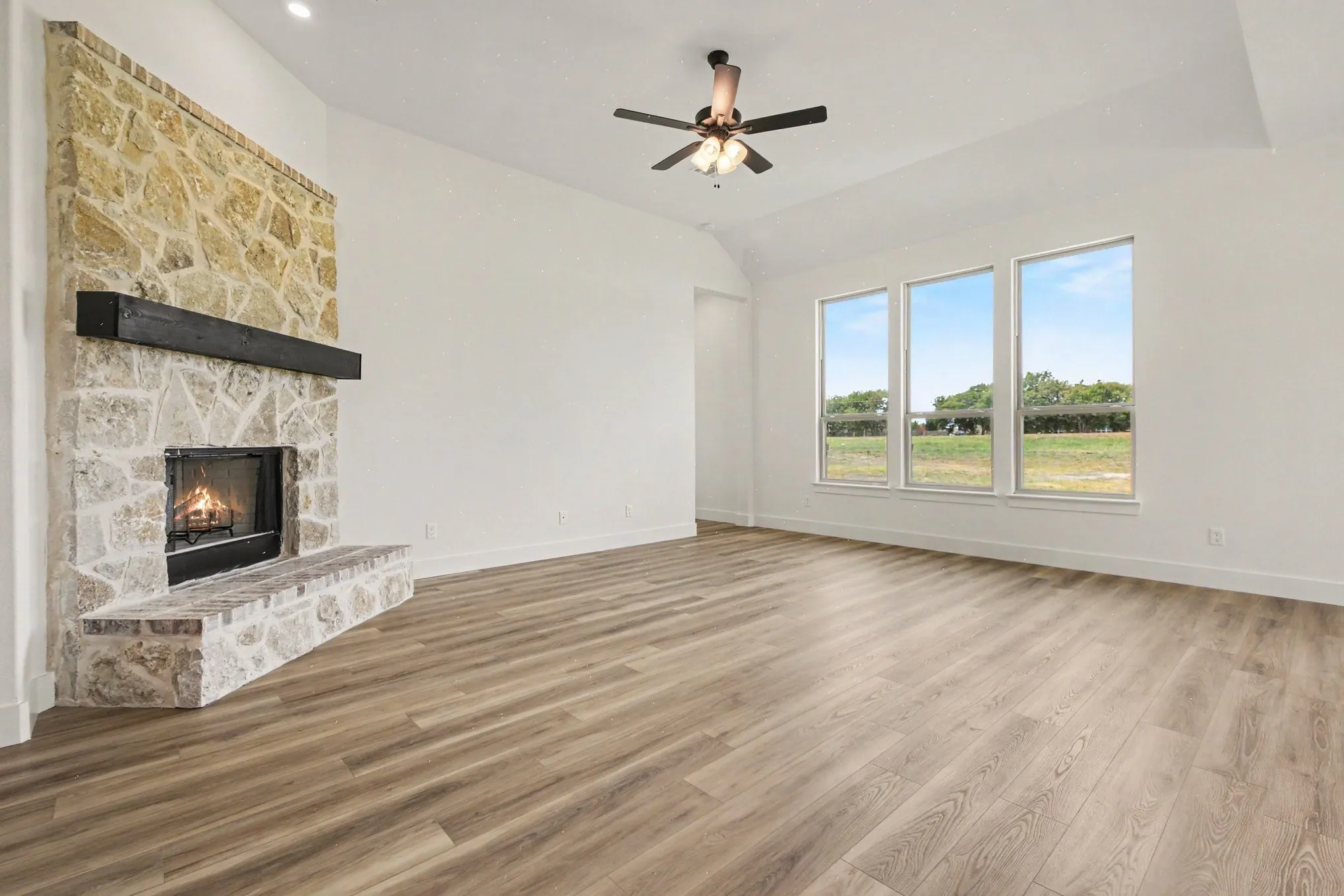 Single Family Residence For Sale in Denton County , 7421 Stonehenge, Sanger, Texas 76266, 4 Bedroom, 2 Bathroom, 2 Garage spaces, 2,087 Sqft, built in 2026, mls#21232912, Real Estate Agent in Sanger, Homes For Sale in Denton county, Homes For Sale in Sanger, Realtor in Sanger Texas, Real Estate Brokerage Independent Realty Texas, Luminita Cordes Realtor