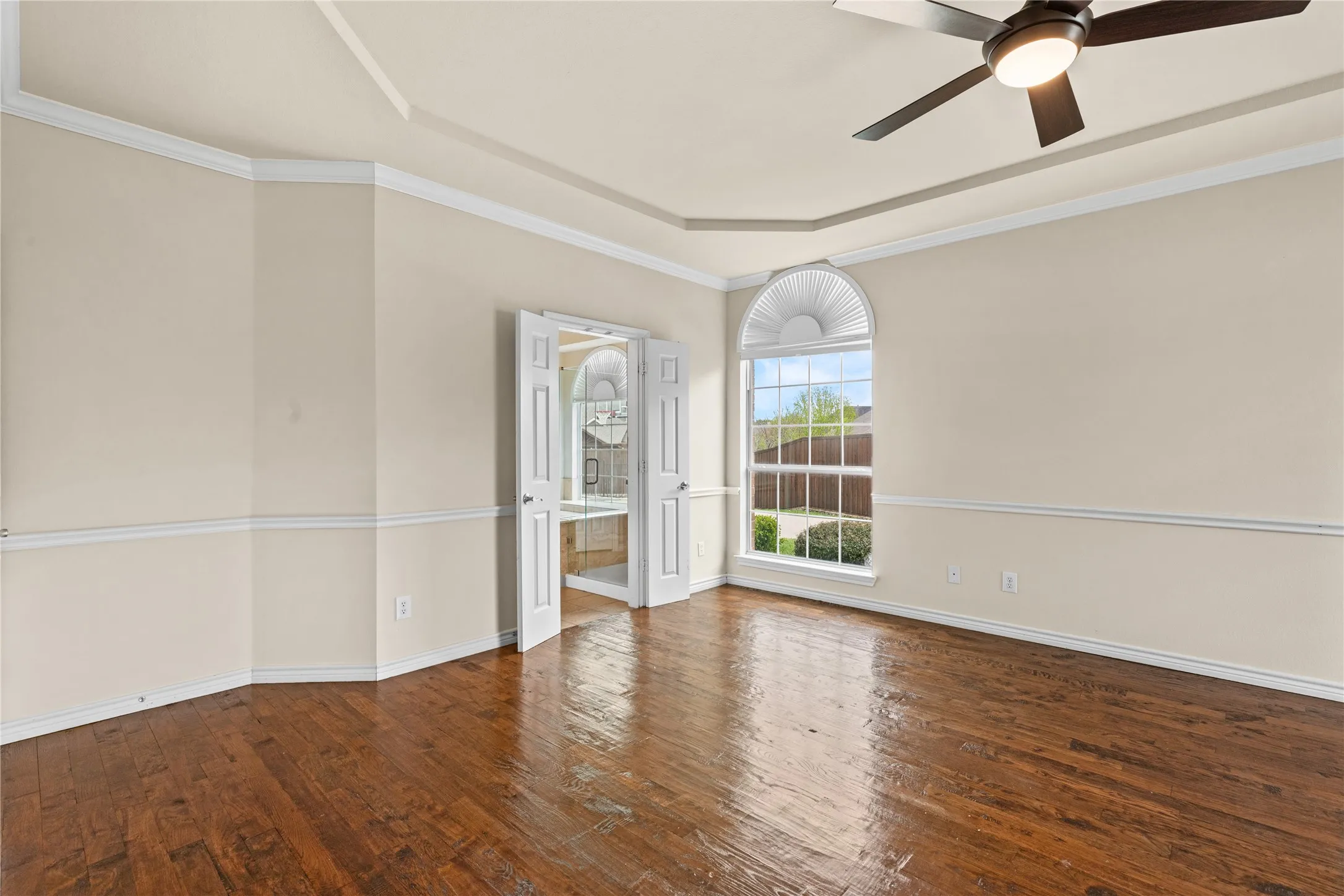 Single Family Residence For Sale in Collin County , 613 Windward Drive, Murphy, Texas 75094, 5 Bedroom, 3 Bathroom, 3 Garage spaces, 3,381 Sqft, built in 2008, Preowned, mls#21230261, Real Estate Agent in Murphy, Homes For Sale in Collin county, Homes For Sale in Murphy, Realtor in Murphy Texas, Real Estate Brokerage Independent Realty Texas, Luminita Cordes Realtor
