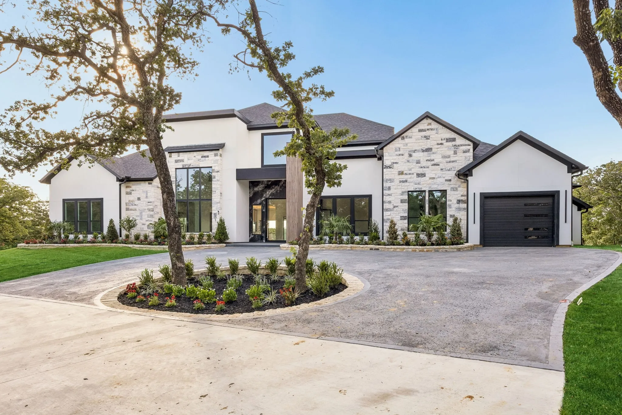 Single Family Residence For Sale in Tarrant County , 2800 N Kimball Avenue, Southlake, Texas 76092, 6 Bedroom, 9 Bathroom, 9 Garage spaces, 9,010 Sqft, built in 2026, New Construction - Incomplete, mls#21232694, Real Estate Agent in Southlake, Homes For Sale in Tarrant county, Homes For Sale in Southlake, Realtor in Southlake Texas, Real Estate Brokerage Independent Realty Texas, Luminita Cordes Realtor