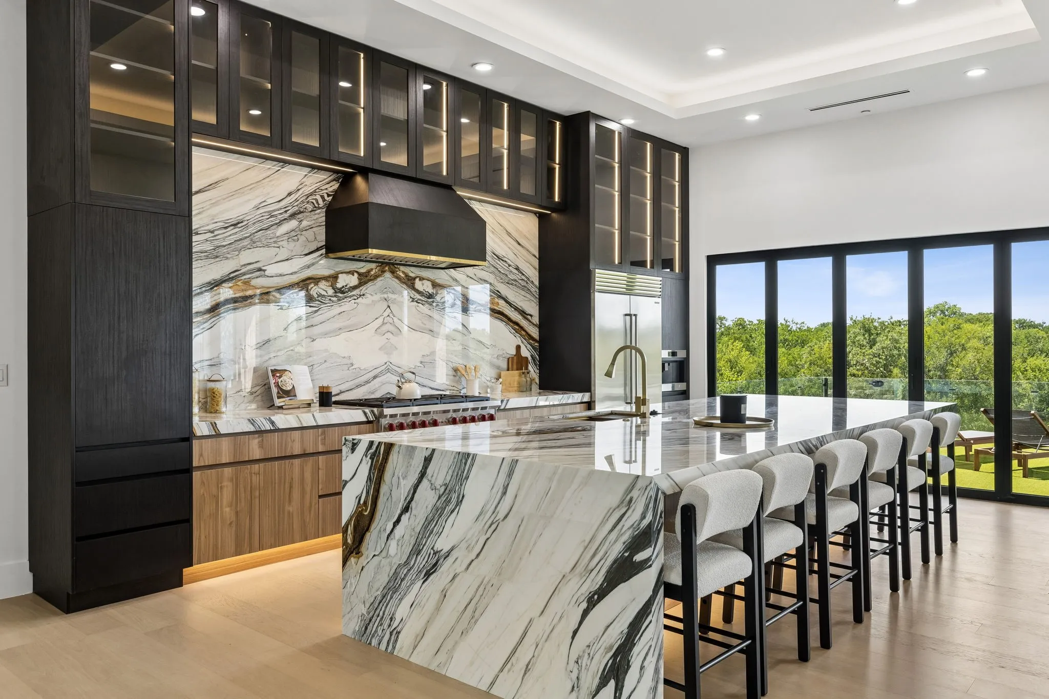 Single Family Residence For Sale in Tarrant County , 2800 N Kimball Avenue, Southlake, Texas 76092, 6 Bedroom, 9 Bathroom, 9 Garage spaces, 9,010 Sqft, built in 2026, New Construction - Incomplete, mls#21232694, Real Estate Agent in Southlake, Homes For Sale in Tarrant county, Homes For Sale in Southlake, Realtor in Southlake Texas, Real Estate Brokerage Independent Realty Texas, Luminita Cordes Realtor