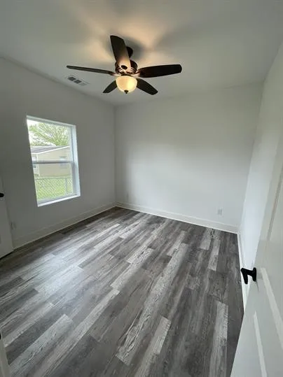 Single Family Residence For Sale in Grayson County , 730 E Woodard Street, Denison, Texas 75021, 3 Bedroom, 2 Bathroom, Garage spaces, 1,330 Sqft, built in 2022, Preowned, mls#21231071, Real Estate Agent in Denison, Homes For Sale in Grayson county, Homes For Sale in Denison, Realtor in Denison Texas, Real Estate Brokerage Independent Realty Texas, Luminita Cordes Realtor