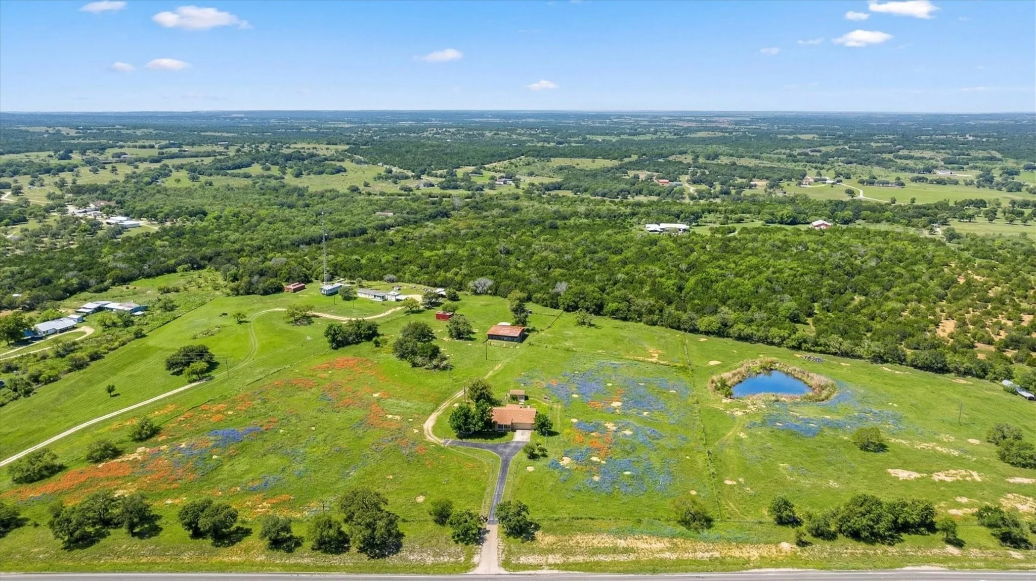 Farm For Sale in Hamilton County , 17305 N US Highway 281, Hico, Texas 76457, 3 Bedroom, 2 Bathroom, 2 Garage spaces, 2,530 Sqft, built in 1972, mls#21232210, Real Estate Agent in Hico, Homes For Sale in Hamilton county, Homes For Sale in Hico, Realtor in Hico Texas, Real Estate Brokerage Independent Realty Texas, Luminita Cordes Realtor