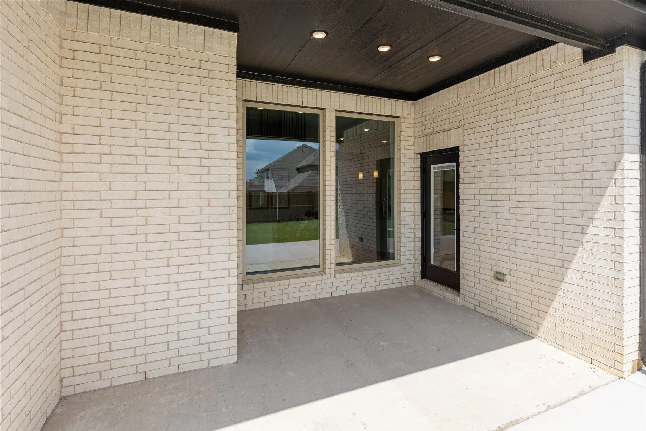 Single Family Residence For Sale in Collin County , 2217 Amber Gate Drive, Anna, Texas 75409, 4 Bedroom, 4 Bathroom, 3 Garage spaces, 2,838 Sqft, built in 2026, New Construction - Incomplete, mls#21232897, Real Estate Agent in Anna, Homes For Sale in Collin county, Homes For Sale in Anna, Realtor in Anna Texas, Real Estate Brokerage Independent Realty Texas, Luminita Cordes Realtor