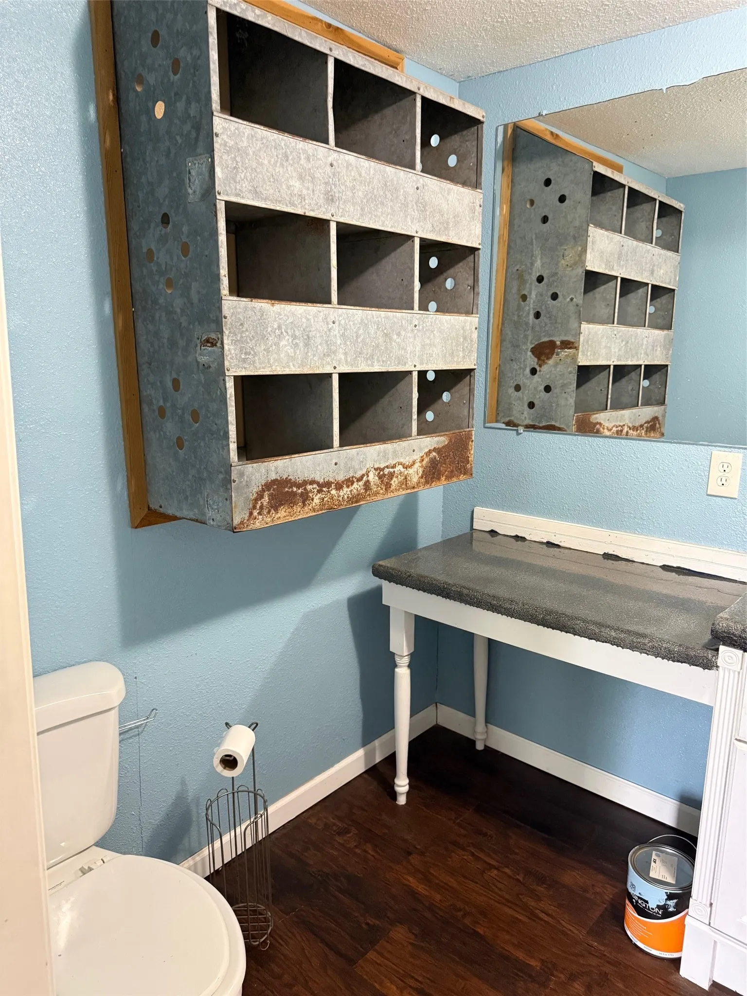 Single Family Residence For Sale in Mc Lennan County , 280 W 4th Street, Crawford, Texas 76638, 3 Bedroom, 2 Bathroom, Garage spaces, 1,744 Sqft, built in 1917, mls#21233082, Real Estate Agent in Crawford, Homes For Sale in Mc Lennan county, Homes For Sale in Crawford, Realtor in Crawford Texas, Real Estate Brokerage Independent Realty Texas, Luminita Cordes Realtor