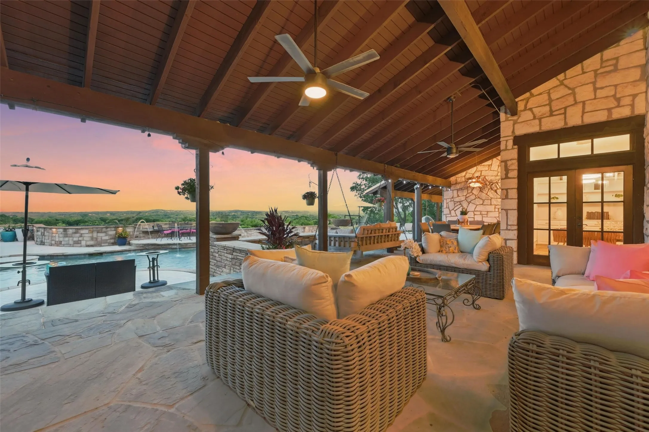 Single Family Residence For Sale in Parker County , 108 Dustin Circle, Hudson Oaks, Texas 76087, 7 Bedroom, 7 Bathroom, 3 Garage spaces, 7,397 Sqft, built in 1996, mls#21233090, Real Estate Agent in Hudson Oaks, Homes For Sale in Parker county, Homes For Sale in Hudson Oaks, Realtor in Hudson Oaks Texas, Real Estate Brokerage Independent Realty Texas, Luminita Cordes Realtor