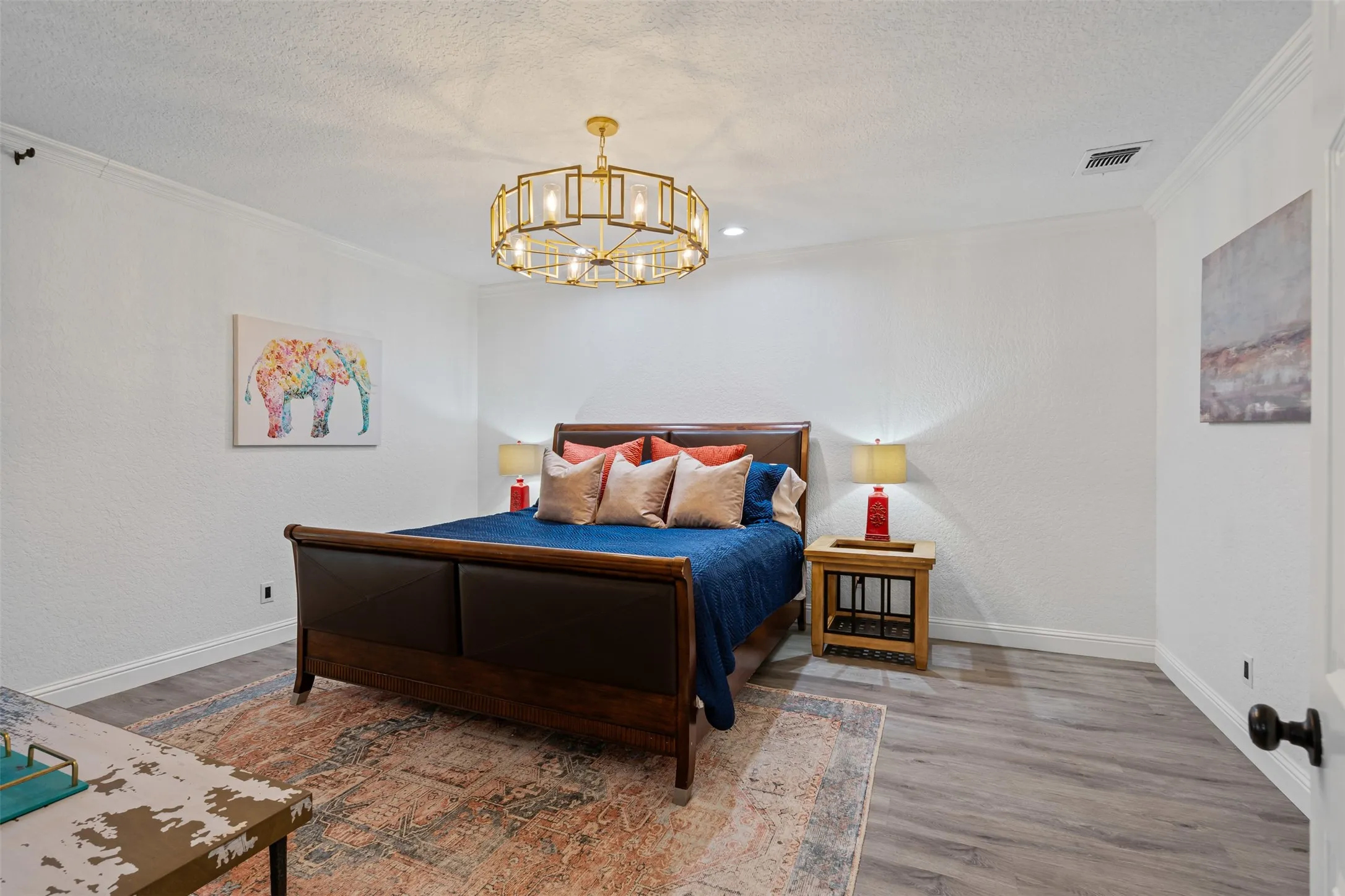 Single Family Residence For Sale in Parker County , 108 Dustin Circle, Hudson Oaks, Texas 76087, 7 Bedroom, 7 Bathroom, 3 Garage spaces, 7,397 Sqft, built in 1996, mls#21233090, Real Estate Agent in Hudson Oaks, Homes For Sale in Parker county, Homes For Sale in Hudson Oaks, Realtor in Hudson Oaks Texas, Real Estate Brokerage Independent Realty Texas, Luminita Cordes Realtor