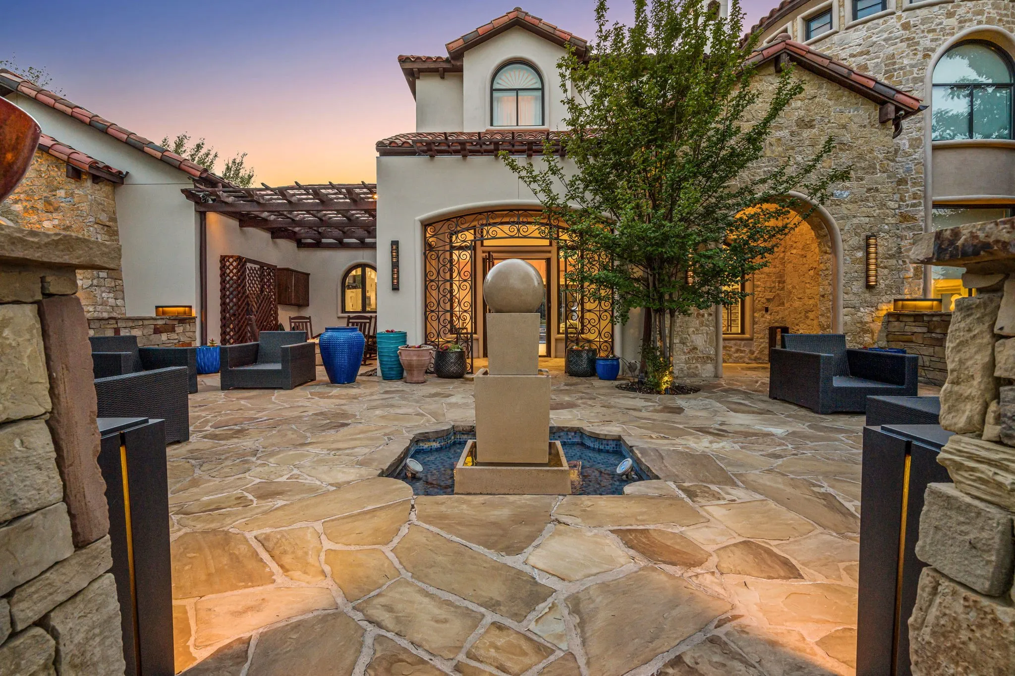 Single Family Residence For Sale in Tarrant County , 1712 Post Oak Place, Westlake, Texas 76262, 4 Bedroom, 5 Bathroom, 3 Garage spaces, 4,157 Sqft, built in 2005, mls#21231992, Real Estate Agent in Westlake, Homes For Sale in Tarrant county, Homes For Sale in Westlake, Realtor in Westlake Texas, Real Estate Brokerage Independent Realty Texas, Luminita Cordes Realtor