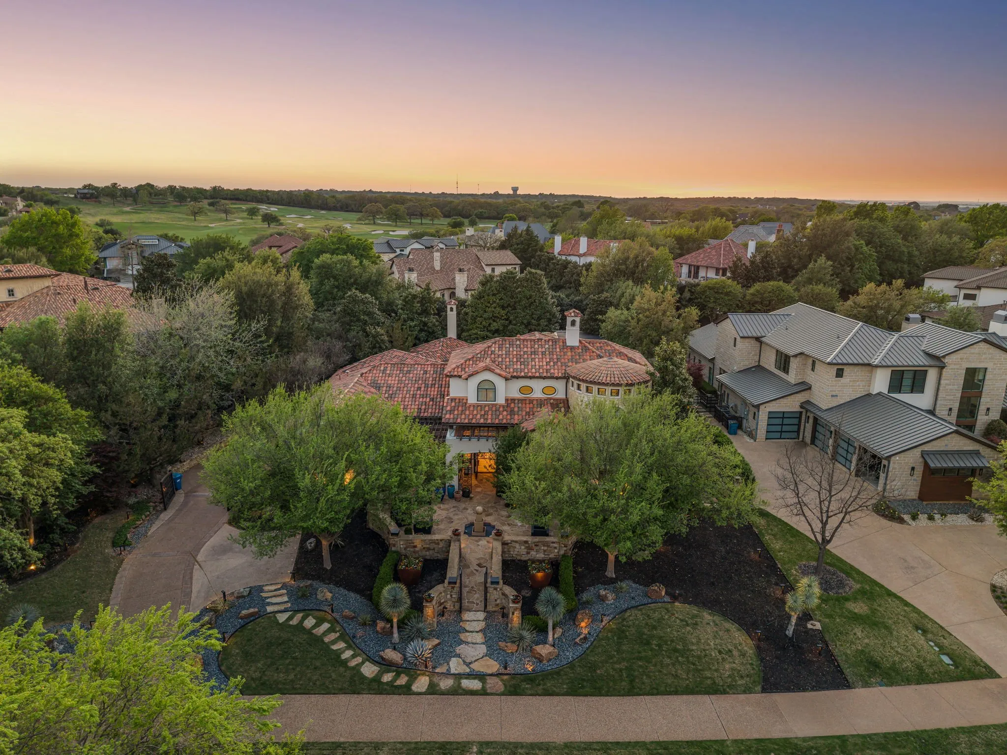 Single Family Residence For Sale in Tarrant County , 1712 Post Oak Place, Westlake, Texas 76262, 4 Bedroom, 5 Bathroom, 3 Garage spaces, 4,157 Sqft, built in 2005, mls#21231992, Real Estate Agent in Westlake, Homes For Sale in Tarrant county, Homes For Sale in Westlake, Realtor in Westlake Texas, Real Estate Brokerage Independent Realty Texas, Luminita Cordes Realtor