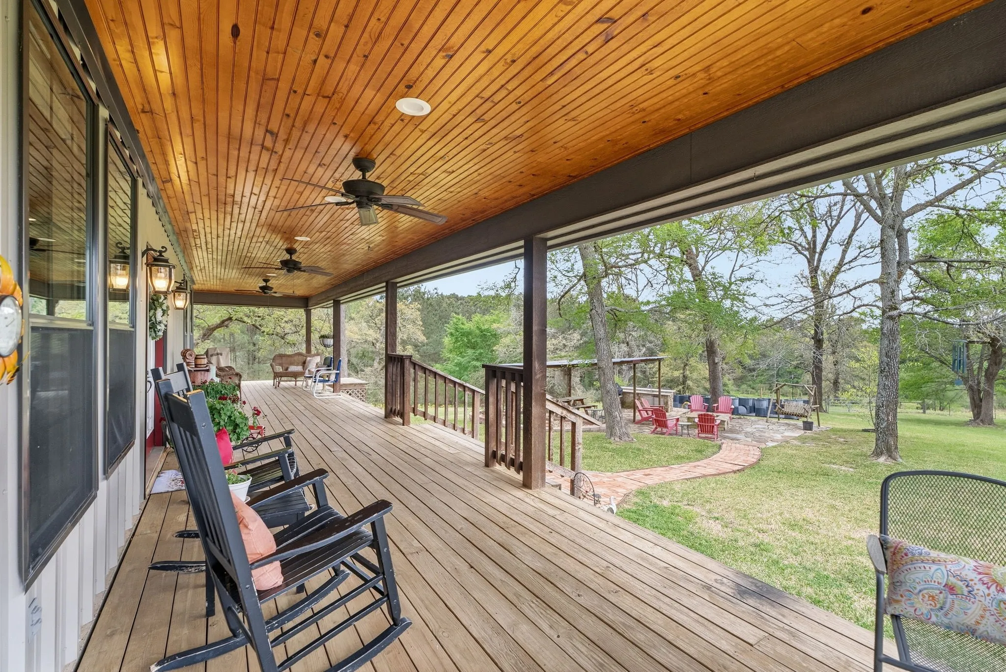 Farm For Sale in Houston County , 689 & 691 FM 1272, Grapeland, Texas 75844, 4 Bedroom, 4 Bathroom, 2 Garage spaces, 3,489 Sqft, built in 1997, Preowned, mls#21226943, Real Estate Agent in Grapeland, Homes For Sale in Houston county, Homes For Sale in Grapeland, Realtor in Grapeland Texas, Real Estate Brokerage Independent Realty Texas, Luminita Cordes Realtor