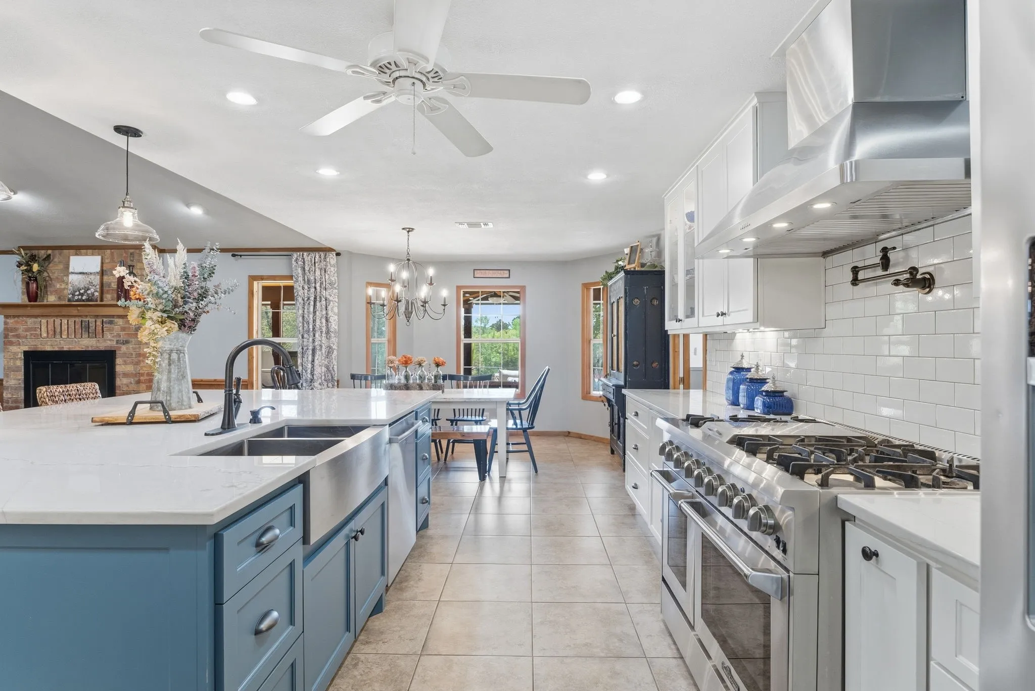 Farm For Sale in Houston County , 689 & 691 FM 1272, Grapeland, Texas 75844, 4 Bedroom, 4 Bathroom, 2 Garage spaces, 3,489 Sqft, built in 1997, Preowned, mls#21226943, Real Estate Agent in Grapeland, Homes For Sale in Houston county, Homes For Sale in Grapeland, Realtor in Grapeland Texas, Real Estate Brokerage Independent Realty Texas, Luminita Cordes Realtor